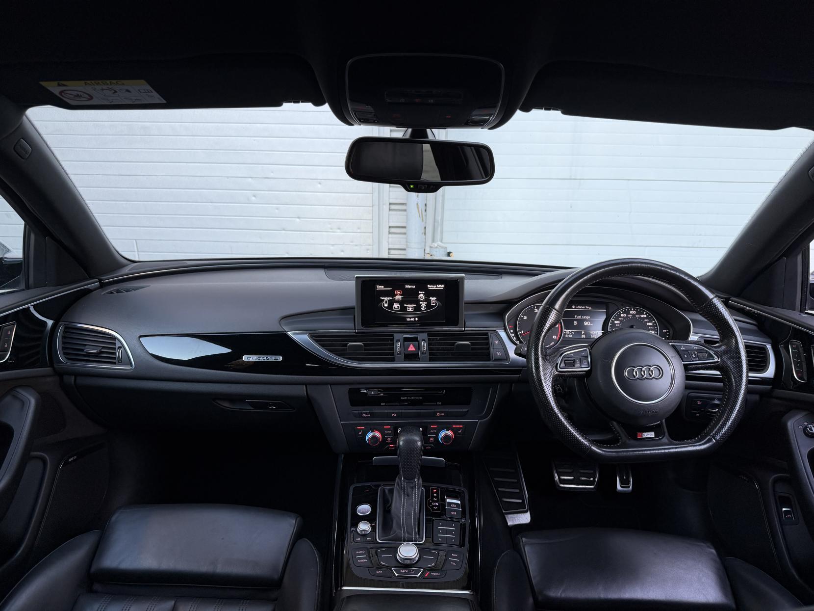 Audi A6 Saloon 2.0 TDI Black Edition Saloon 4dr Diesel S Tronic quattro Euro 6 (s/s) (190 ps)