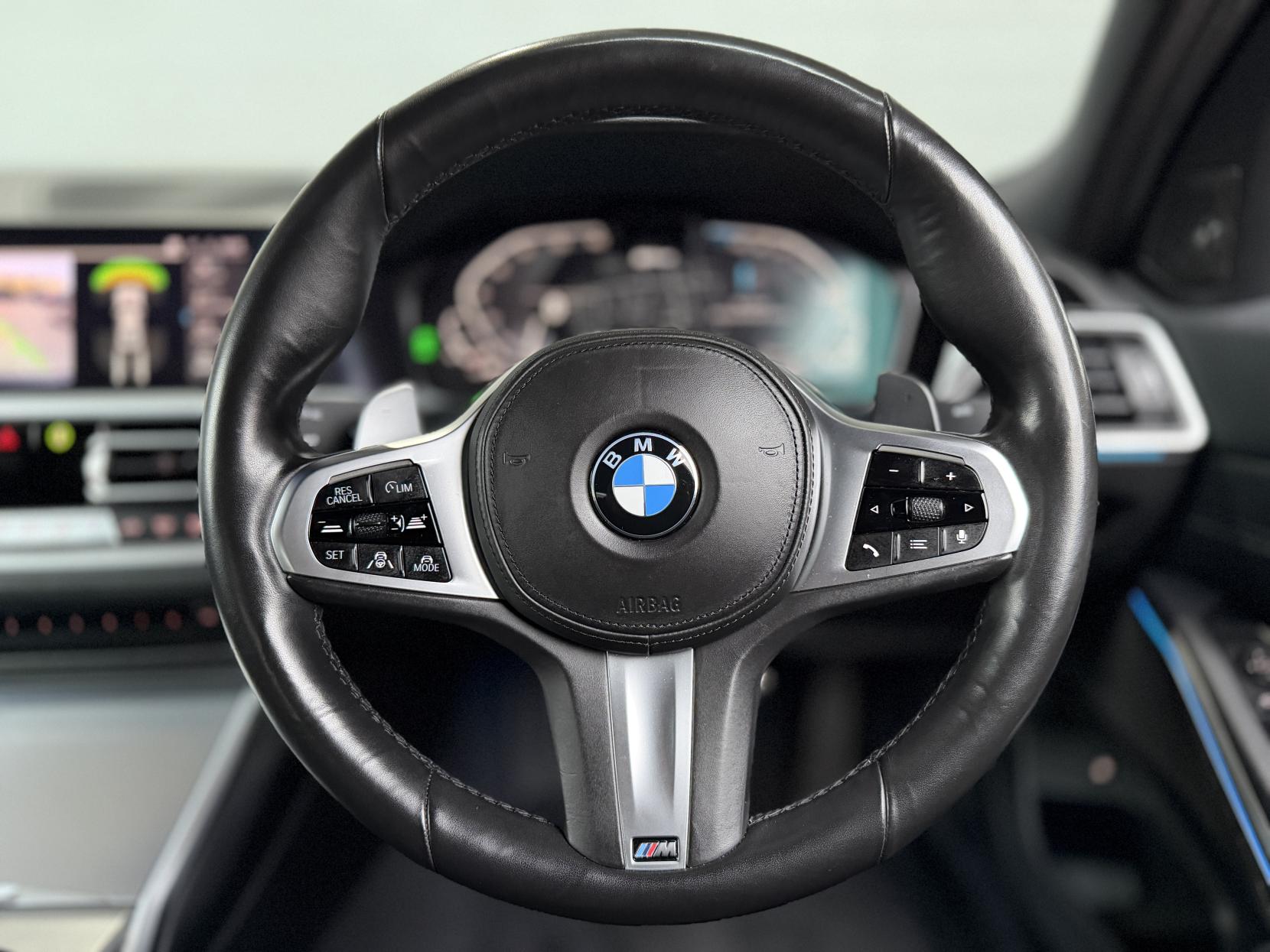 BMW 3 Series 2.0 330e 12kWh M Sport Saloon 4dr Petrol Plug-in Hybrid Auto Euro 6 (s/s) (292 ps)