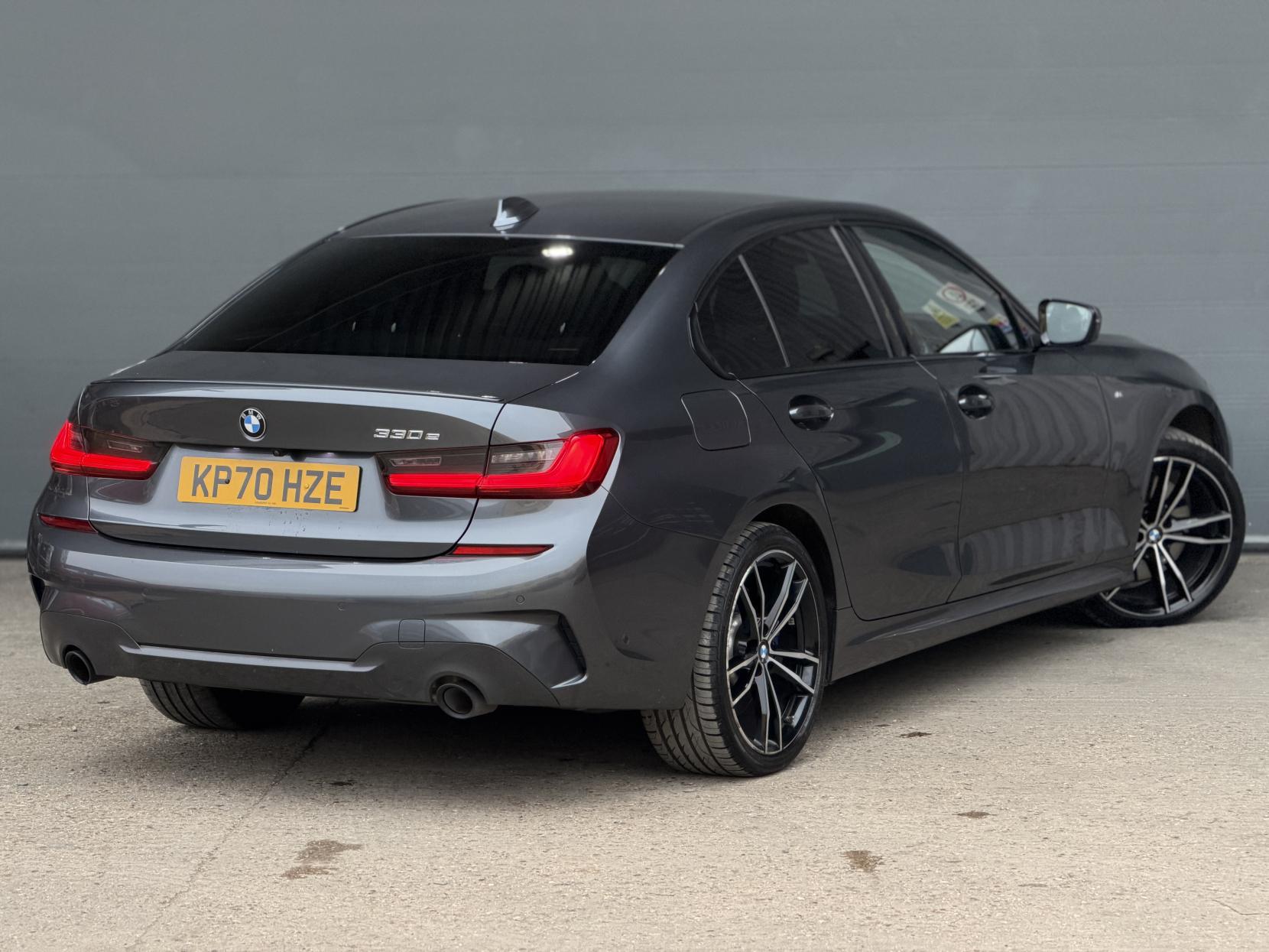 BMW 3 Series 2.0 330e 12kWh M Sport Saloon 4dr Petrol Plug-in Hybrid Auto Euro 6 (s/s) (292 ps)