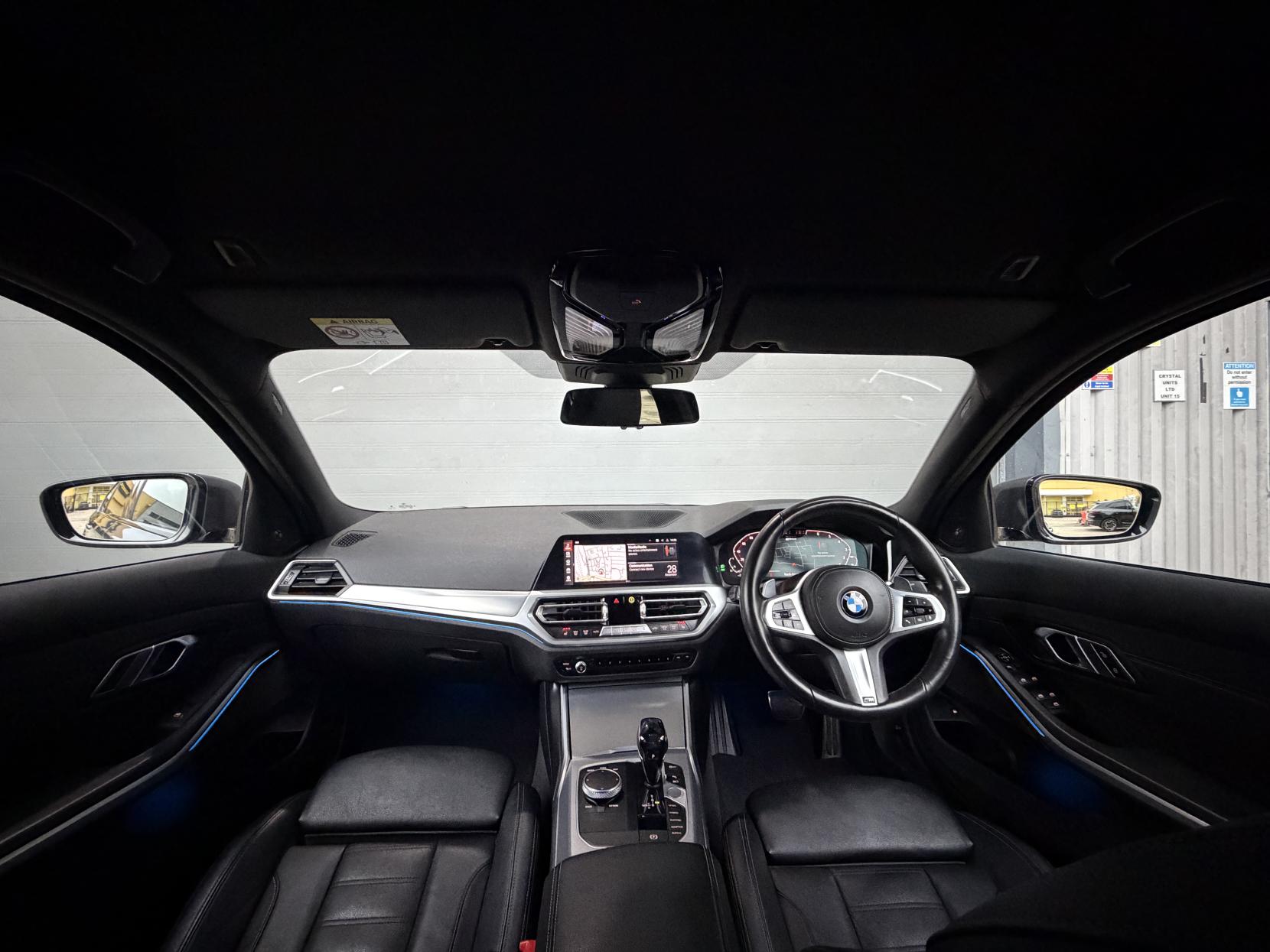 BMW 3 Series 2.0 330e 12kWh M Sport Saloon 4dr Petrol Plug-in Hybrid Auto Euro 6 (s/s) (292 ps)