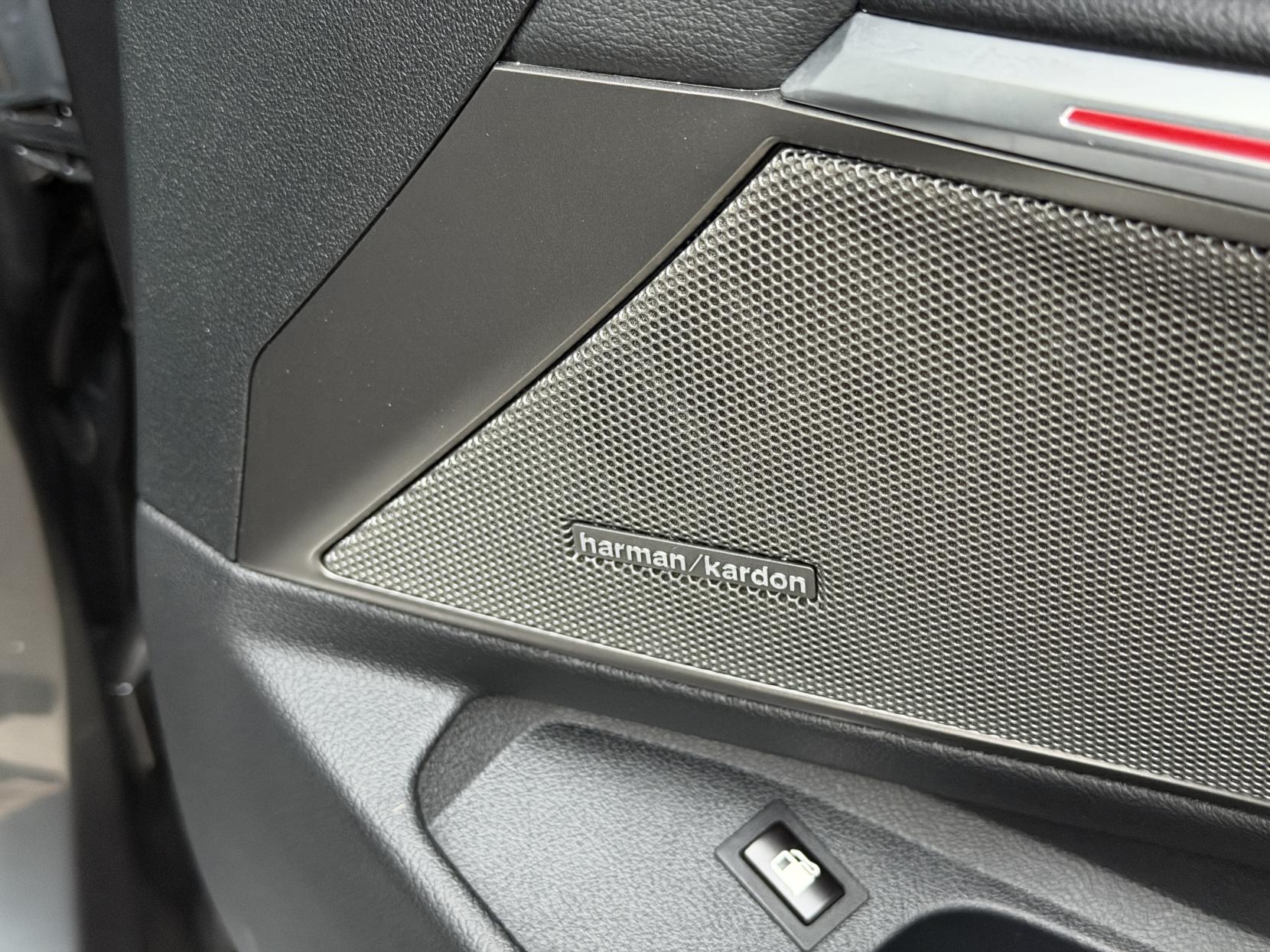 BMW 3 Series 2.0 330e 12kWh M Sport Saloon 4dr Petrol Plug-in Hybrid Auto Euro 6 (s/s) (292 ps)