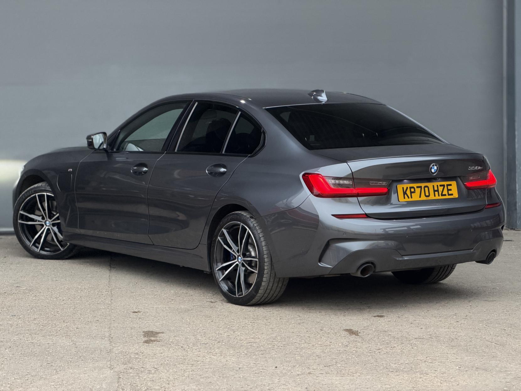 BMW 3 Series 2.0 330e 12kWh M Sport Saloon 4dr Petrol Plug-in Hybrid Auto Euro 6 (s/s) (292 ps)