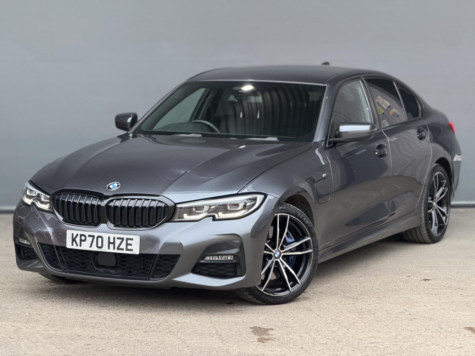BMW 3 Series 2.0 330e 12kWh M Sport Saloon 4dr Petrol Plug-in Hybrid Auto Euro 6 (s/s) (292 ps)