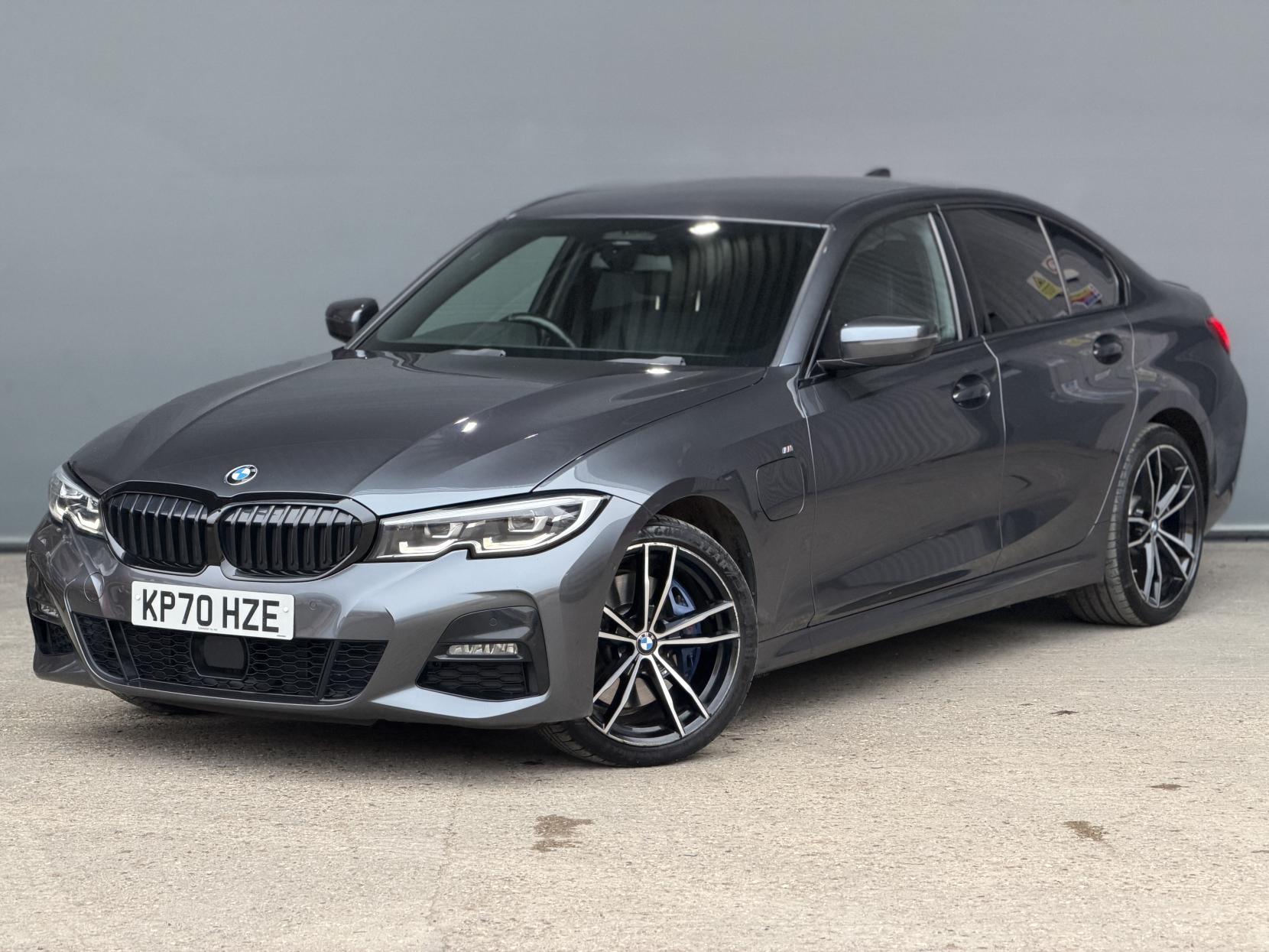 BMW 3 Series 2.0 330e 12kWh M Sport Saloon 4dr Petrol Plug-in Hybrid Auto Euro 6 (s/s) (292 ps)