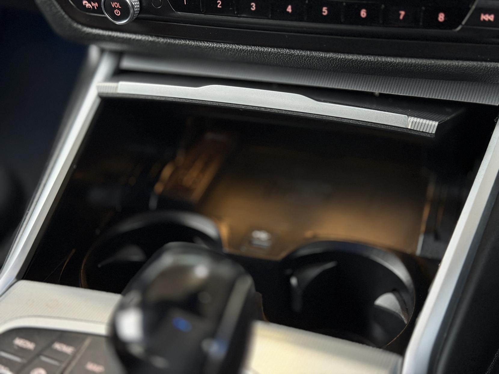 BMW 3 Series 2.0 330e 12kWh M Sport Saloon 4dr Petrol Plug-in Hybrid Auto Euro 6 (s/s) (292 ps)