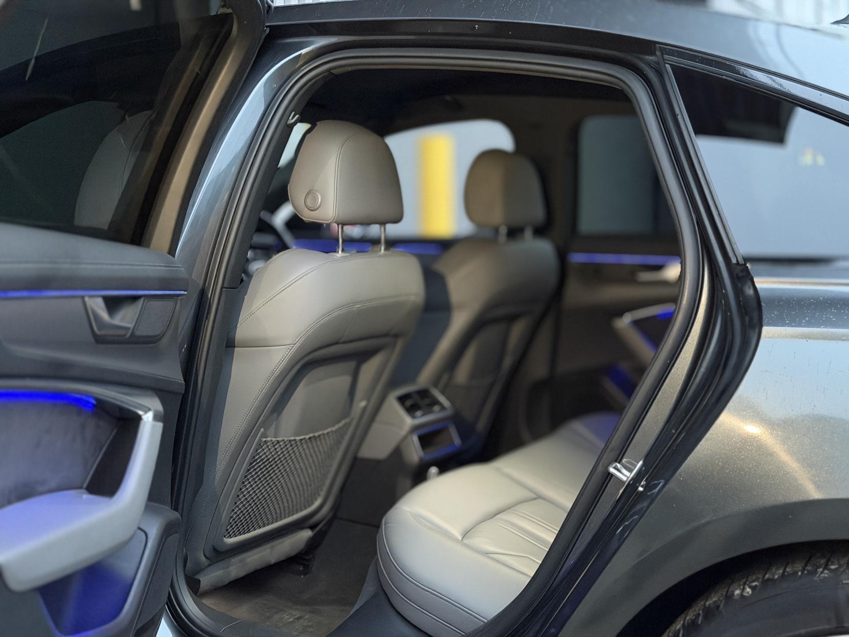 Audi A6 Saloon 2.0 TDI 40 S line Saloon 4dr Diesel S Tronic Euro 6 (s/s) (204 ps)