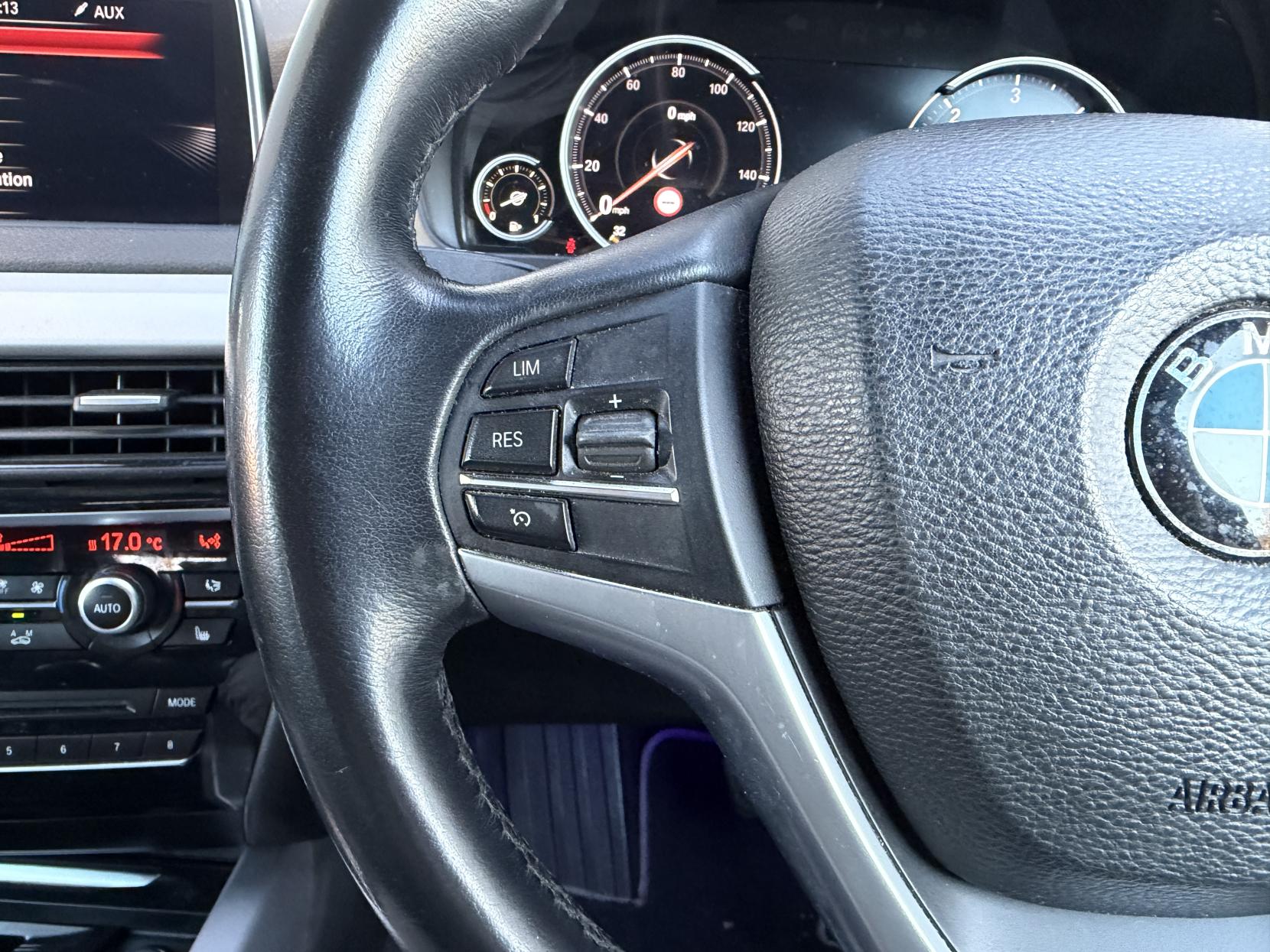 BMW X5 3.0 30d SE SUV 5dr Diesel Auto xDrive Euro 6 (s/s) (258 ps)