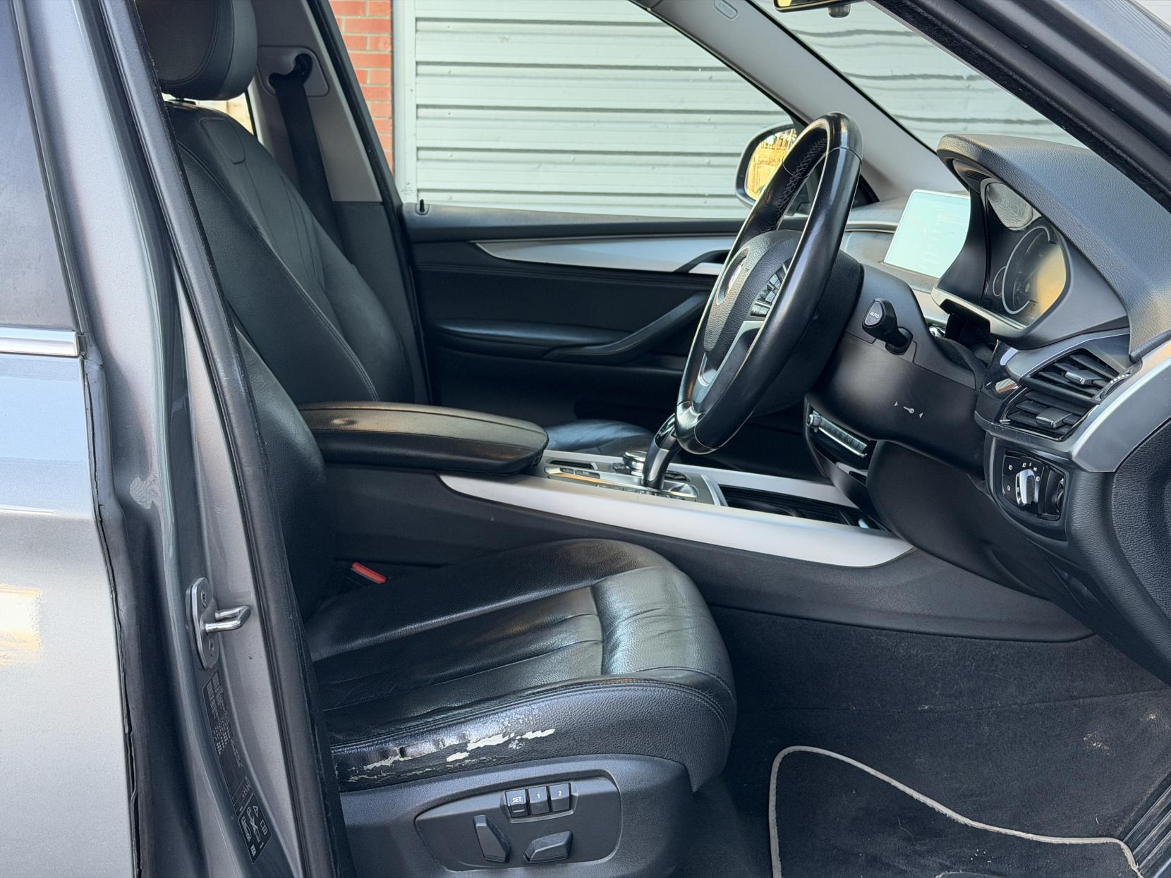 BMW X5 3.0 30d SE SUV 5dr Diesel Auto xDrive Euro 6 (s/s) (258 ps)