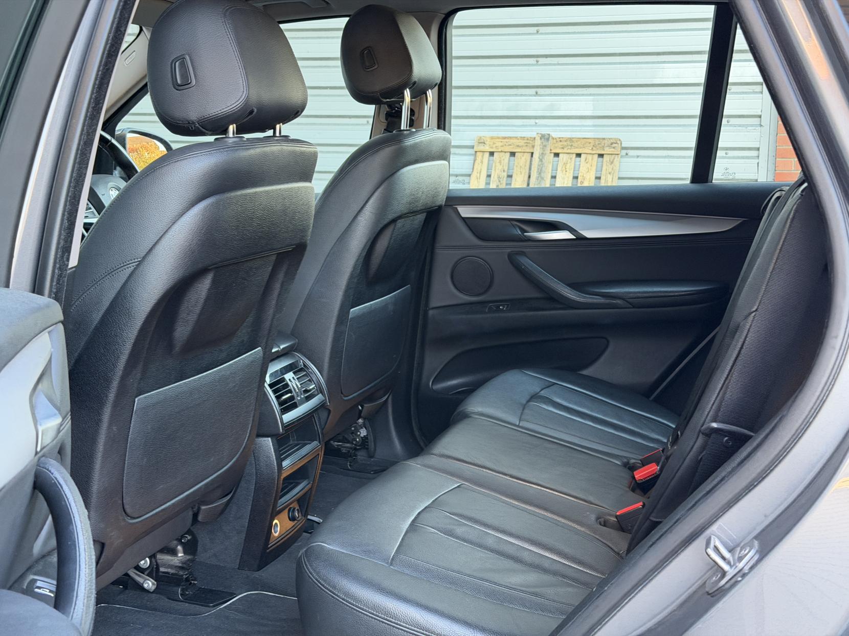 BMW X5 3.0 30d SE SUV 5dr Diesel Auto xDrive Euro 6 (s/s) (258 ps)