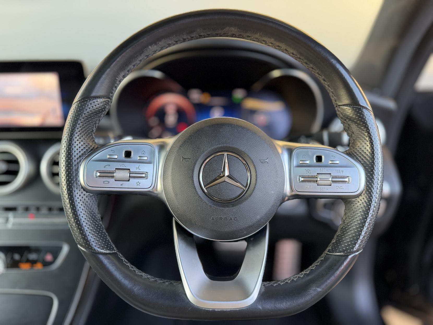 Mercedes-Benz C Class 2.0 C220d AMG Line (Premium Plus) Coupe 2dr Diesel G-Tronic+ Euro 6 (s/s) (194 ps)