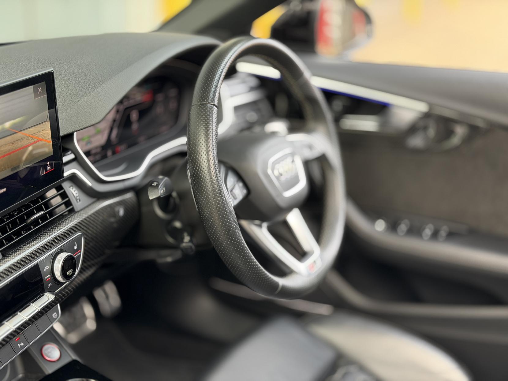 Audi RS4 Avant 2.9 TFSI V6 Carbon Black Estate 5dr Petrol Tiptronic quattro Euro 6 (s/s) (450 ps)