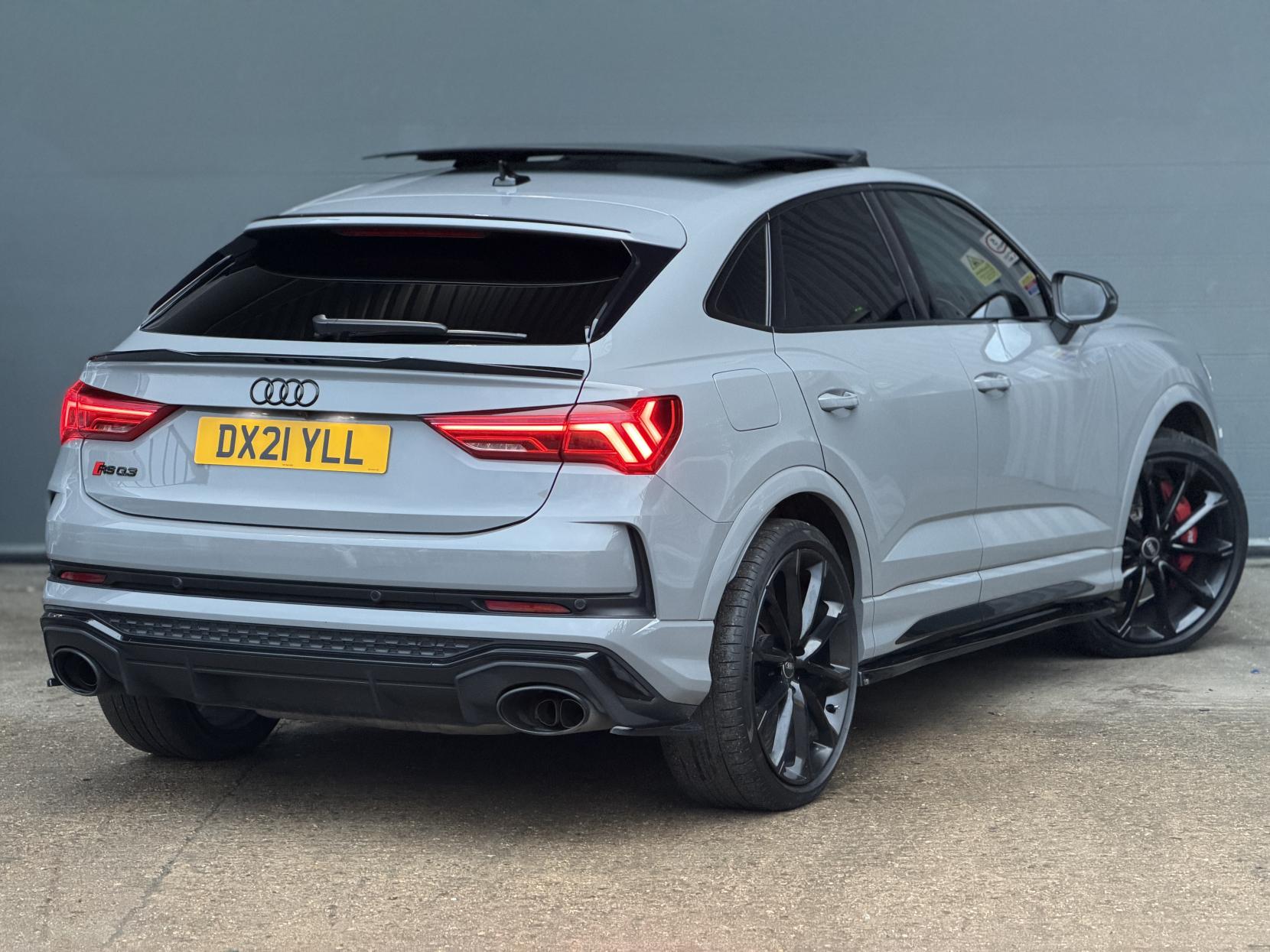 Audi RS Q3 2.5 TFSI Audi Sport Edition Sportback 5dr Petrol S Tronic quattro Euro 6 (s/s) (400 ps)