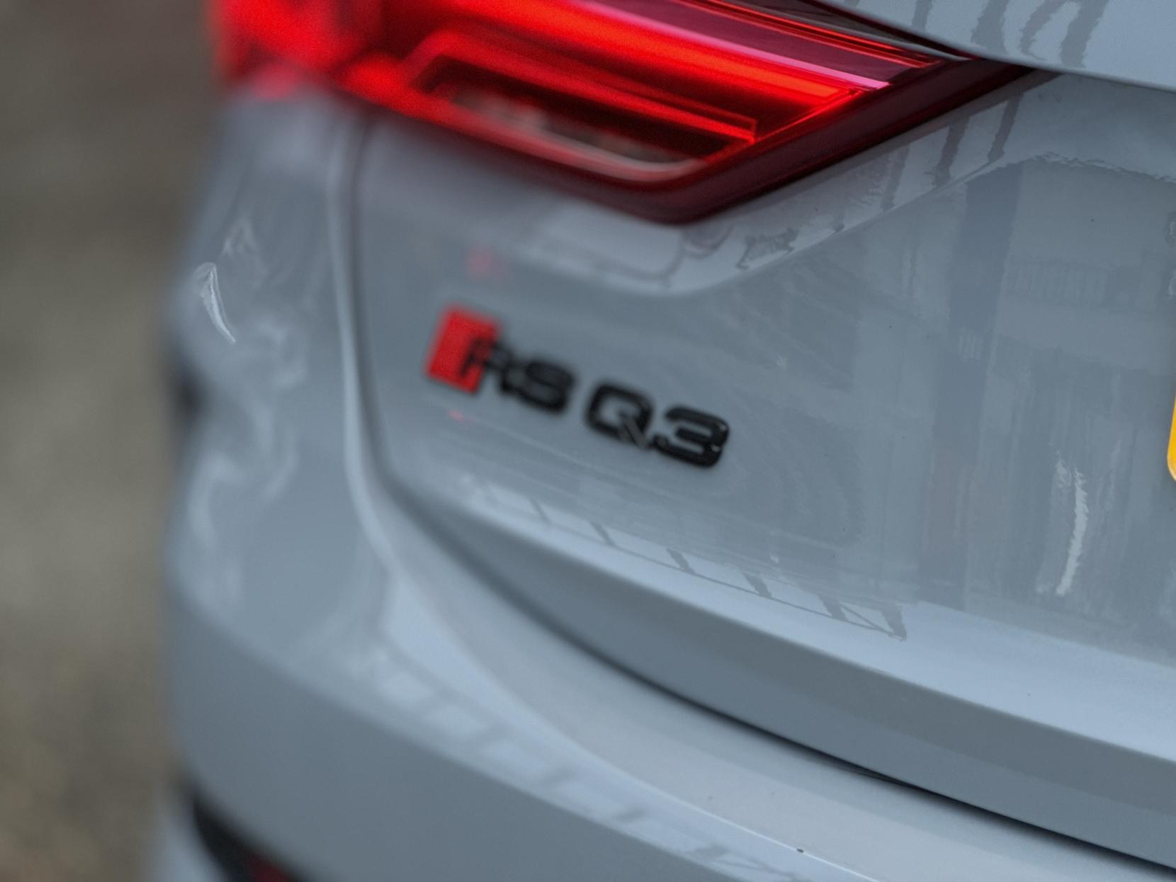 Audi RS Q3 2.5 TFSI Audi Sport Edition Sportback 5dr Petrol S Tronic quattro Euro 6 (s/s) (400 ps)