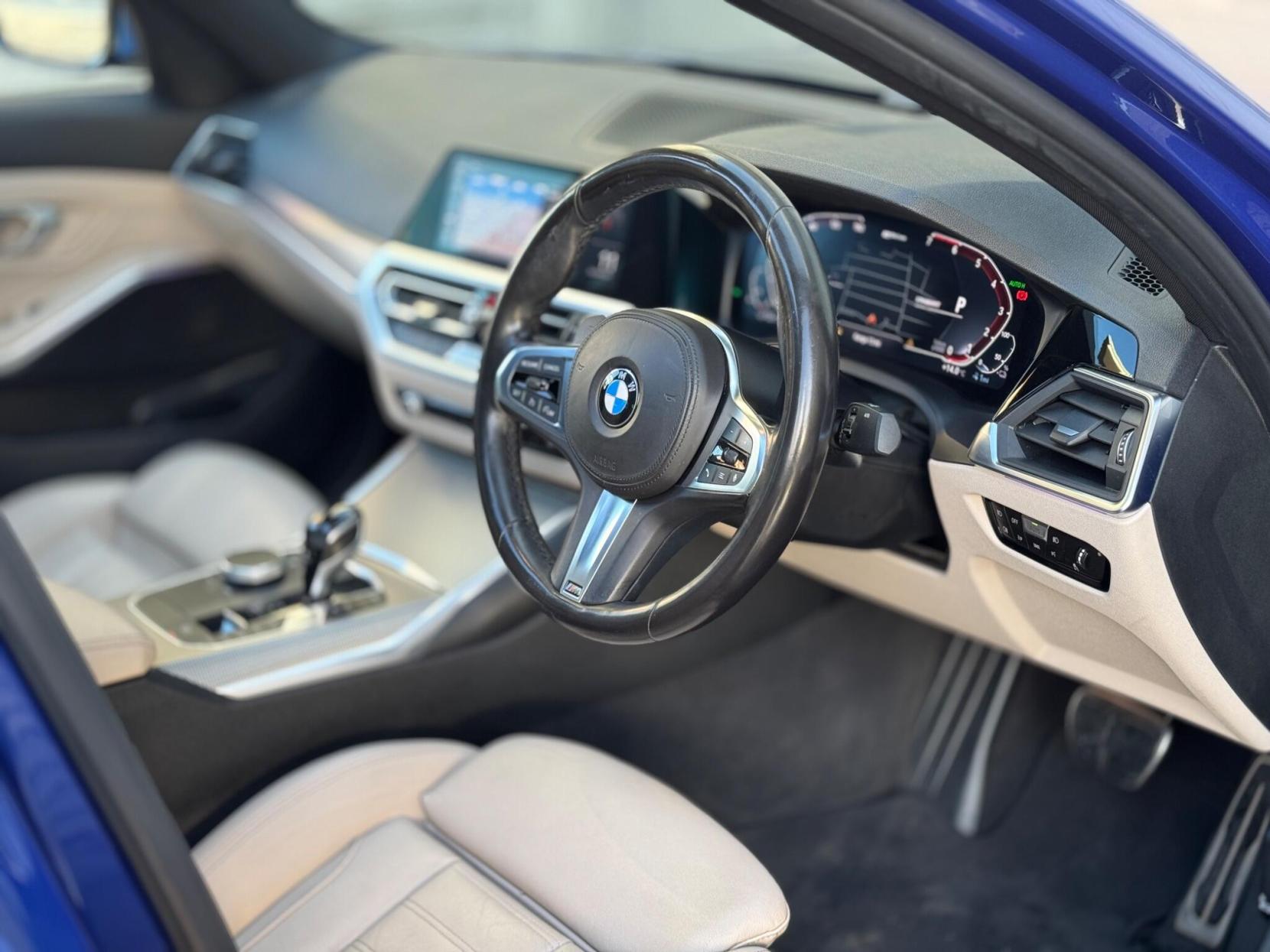 BMW 3 Series 2.0 330e 12kWh M Sport Auto Euro 6 (s/s) 4dr