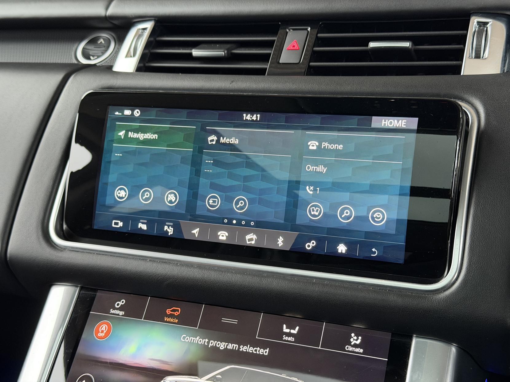 Land Rover Range Rover Sport 3.0 SD V6 Autobiography Dynamic SUV 5dr Diesel Auto 4WD Euro 6 (s/s) (306 ps)