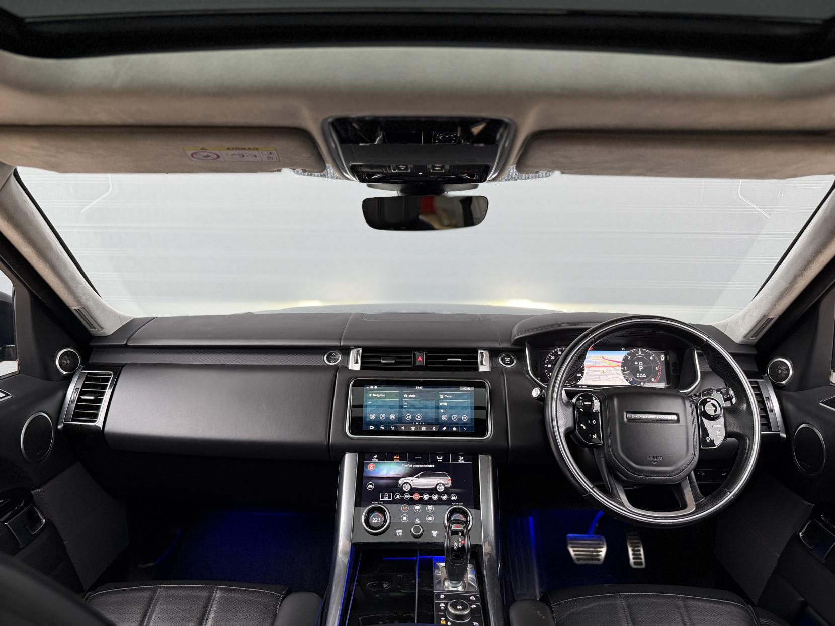 Land Rover Range Rover Sport 3.0 SD V6 Autobiography Dynamic SUV 5dr Diesel Auto 4WD Euro 6 (s/s) (306 ps)