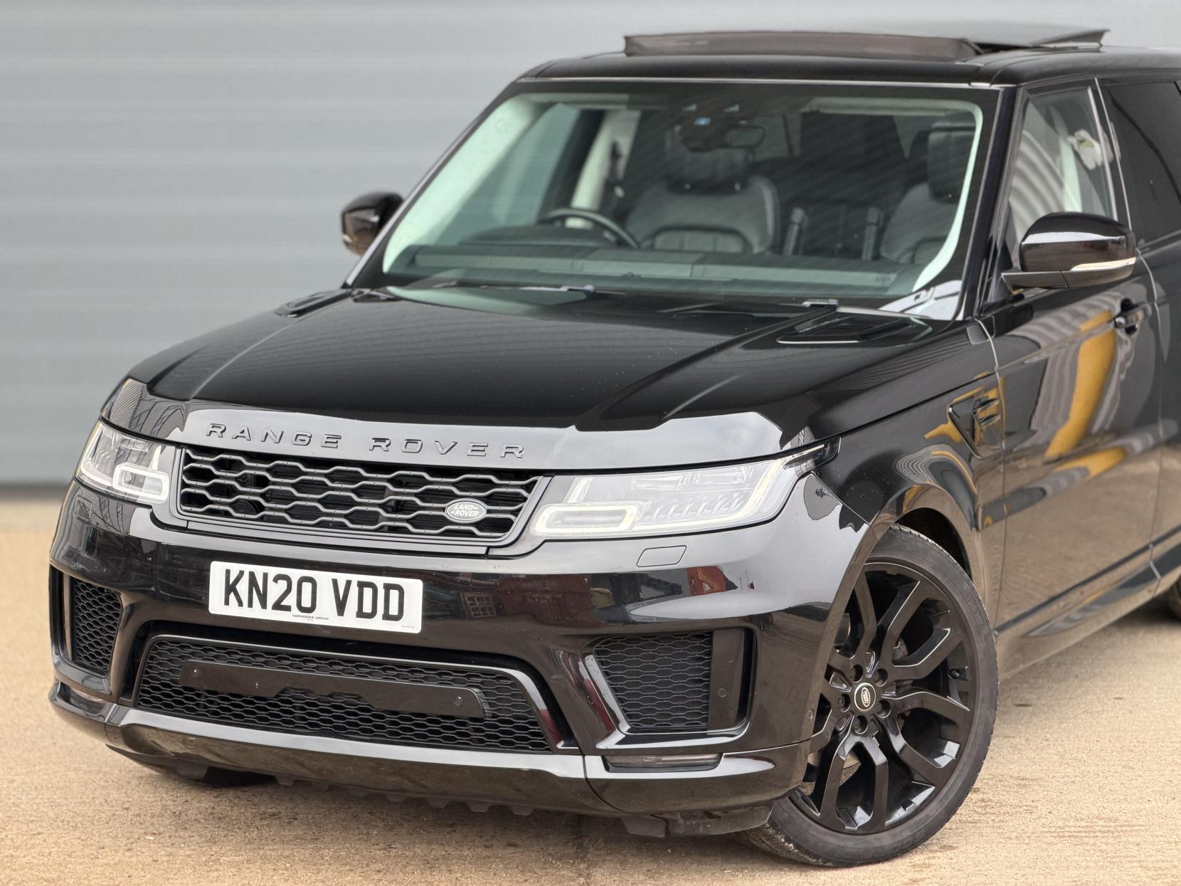 Land Rover Range Rover Sport 3.0 SD V6 Autobiography Dynamic SUV 5dr Diesel Auto 4WD Euro 6 (s/s) (306 ps)
