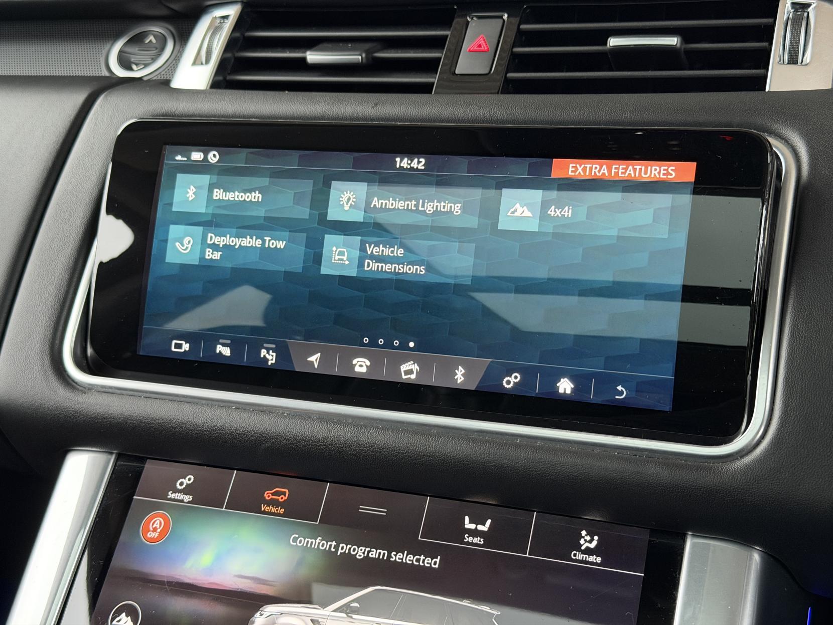 Land Rover Range Rover Sport 3.0 SD V6 Autobiography Dynamic SUV 5dr Diesel Auto 4WD Euro 6 (s/s) (306 ps)