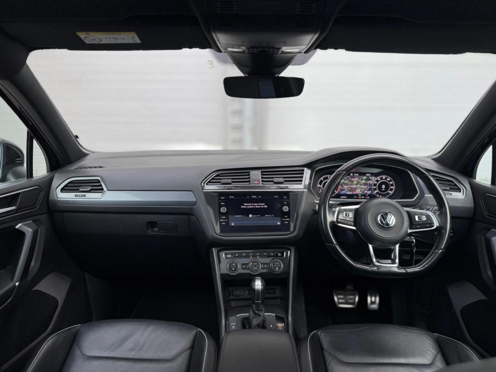 Volkswagen Tiguan 2.0 TDI R-Line DSG 4Motion Euro 6 (s/s) 5dr