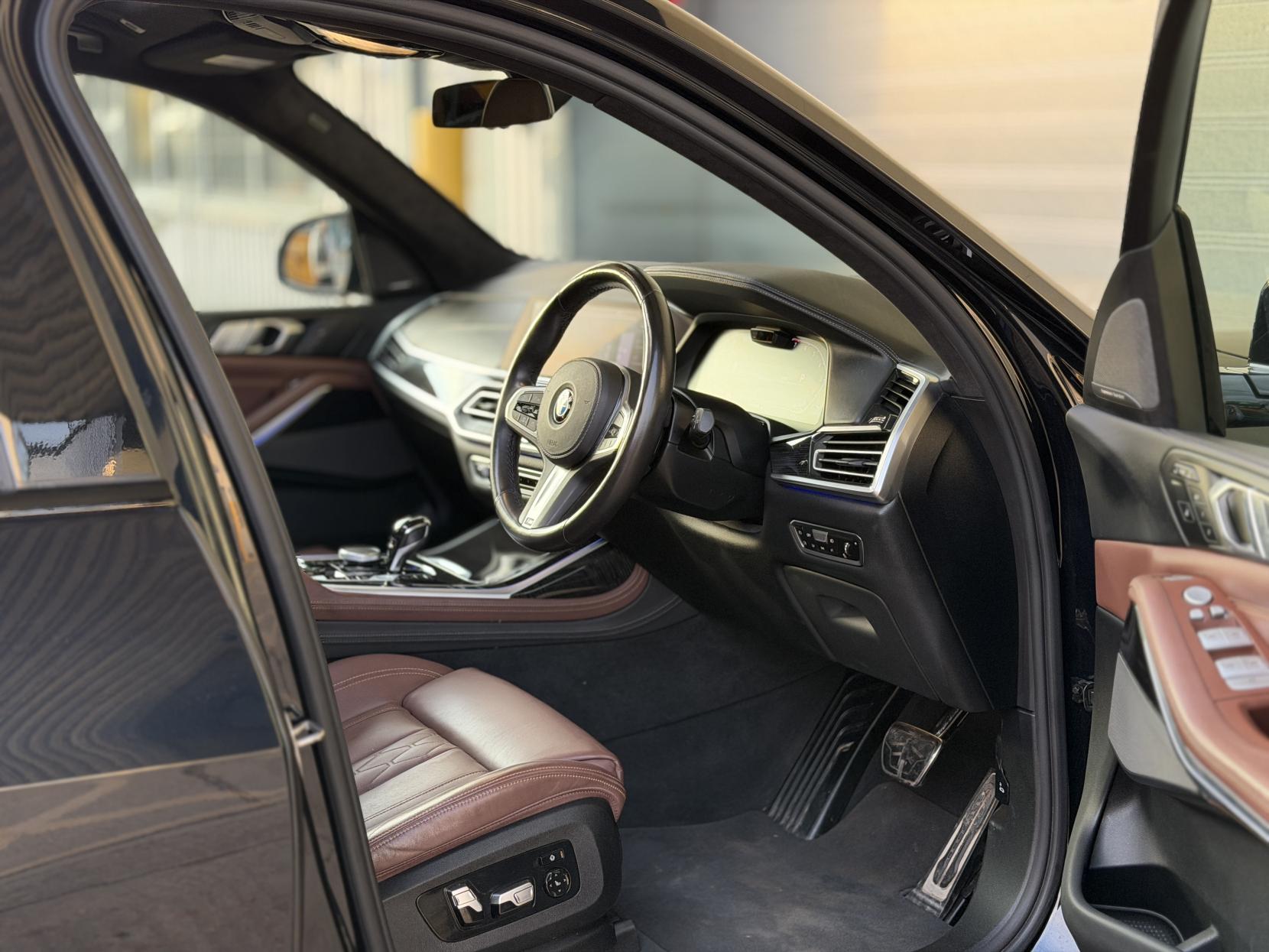 BMW X7 3.0 40i M Sport SUV 5dr Petrol Auto xDrive Euro 6 (s/s) (340 ps)