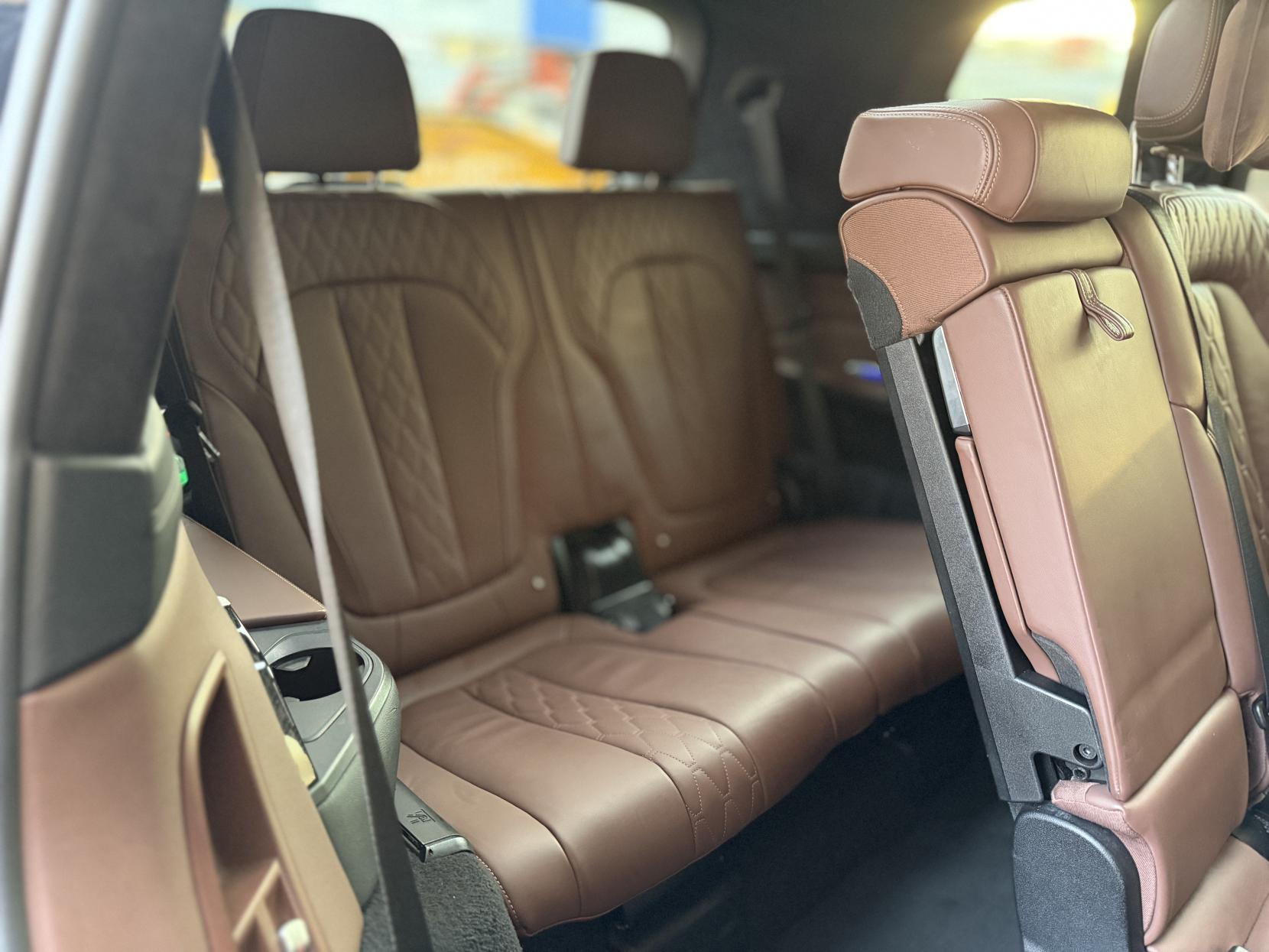 BMW X7 3.0 40i M Sport SUV 5dr Petrol Auto xDrive Euro 6 (s/s) (340 ps)