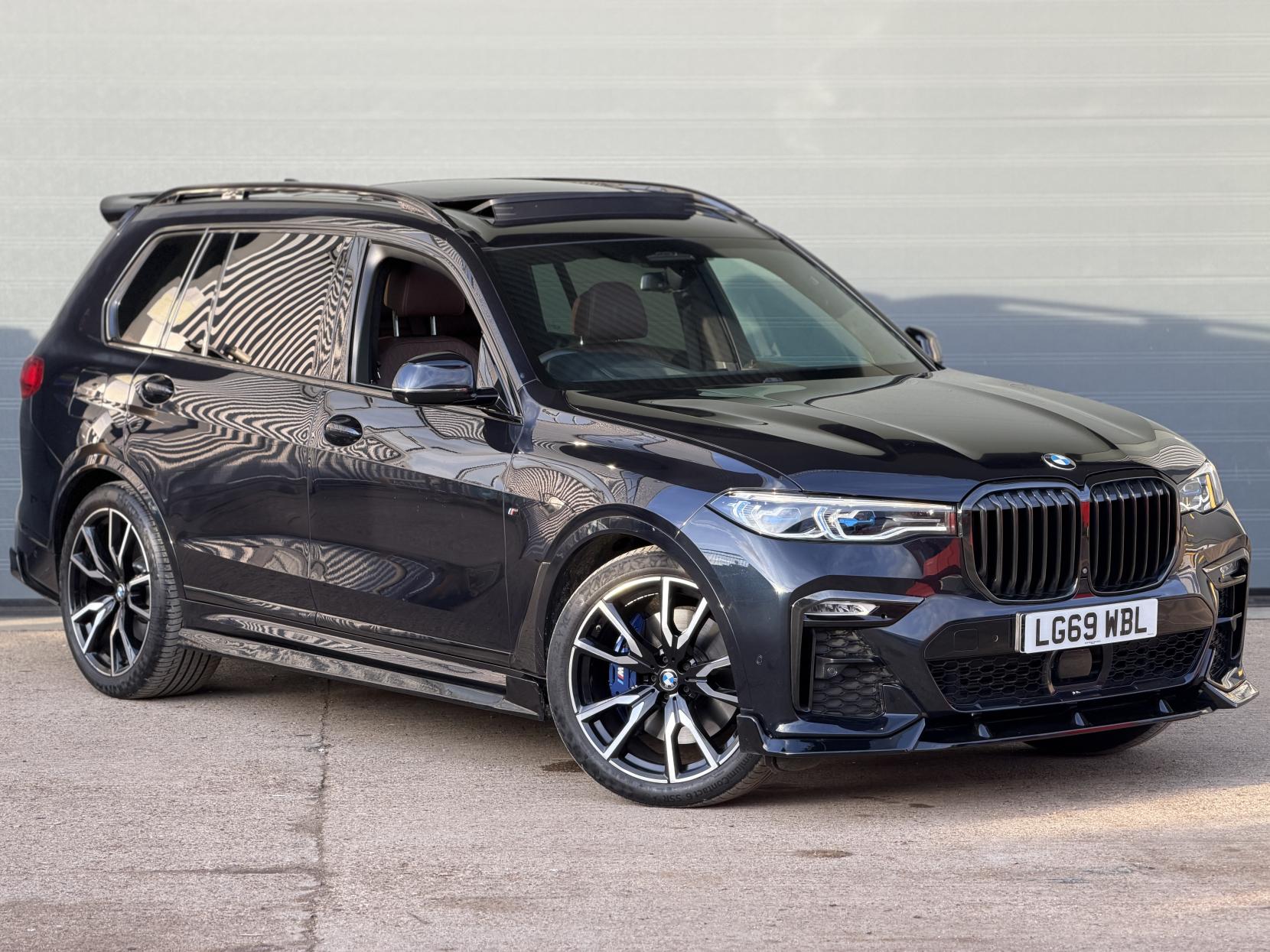 BMW X7 3.0 40i M Sport SUV 5dr Petrol Auto xDrive Euro 6 (s/s) (340 ps)