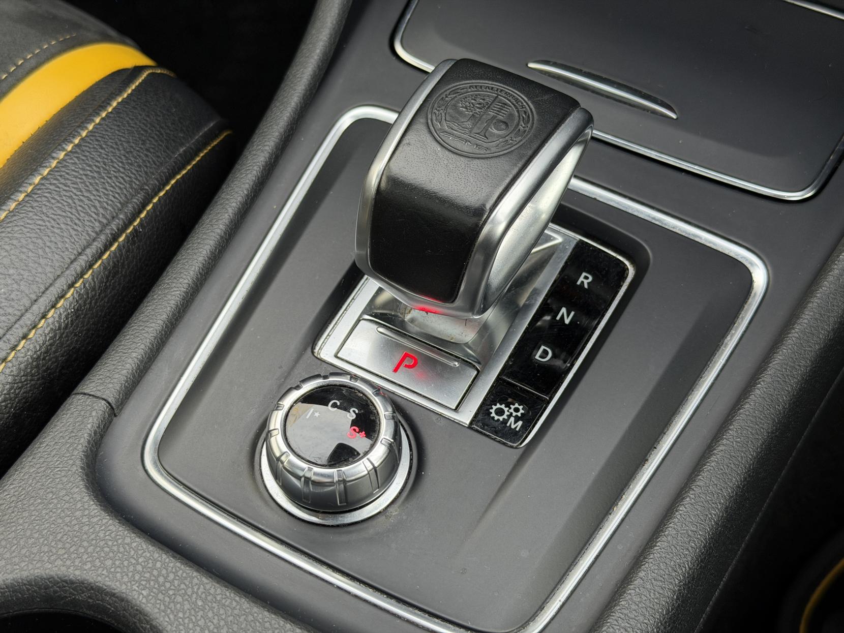 Mercedes-Benz GLA 2.0 GLA45 AMG Yellow Night Edition SUV 5dr Petrol SpdS DCT 4MATIC Euro 6 (s/s) (381 ps)