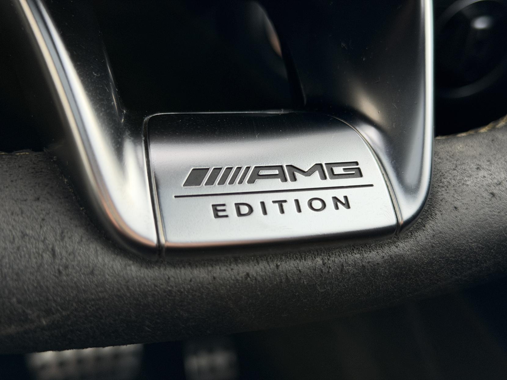 Mercedes-Benz GLA 2.0 GLA45 AMG Yellow Night Edition SUV 5dr Petrol SpdS DCT 4MATIC Euro 6 (s/s) (381 ps)