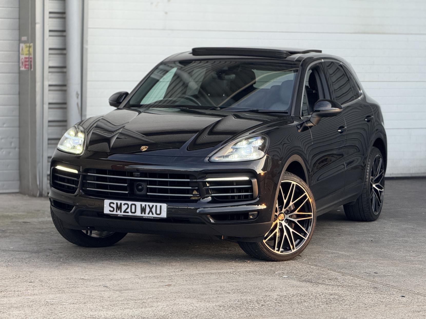 Porsche Cayenne 3.0T V6 TiptronicS 4WD Euro 6 (s/s) 5dr