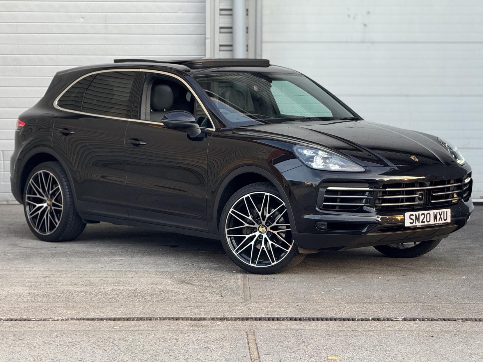 Porsche Cayenne 3.0T V6 TiptronicS 4WD Euro 6 (s/s) 5dr