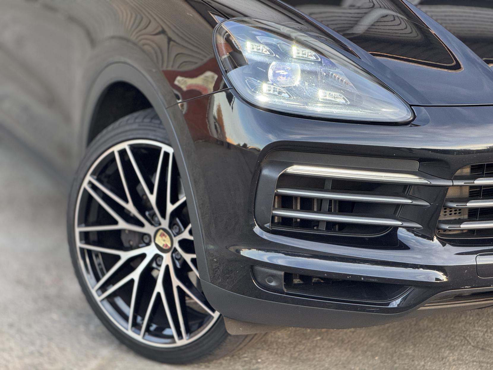 Porsche Cayenne 3.0T V6 TiptronicS 4WD Euro 6 (s/s) 5dr