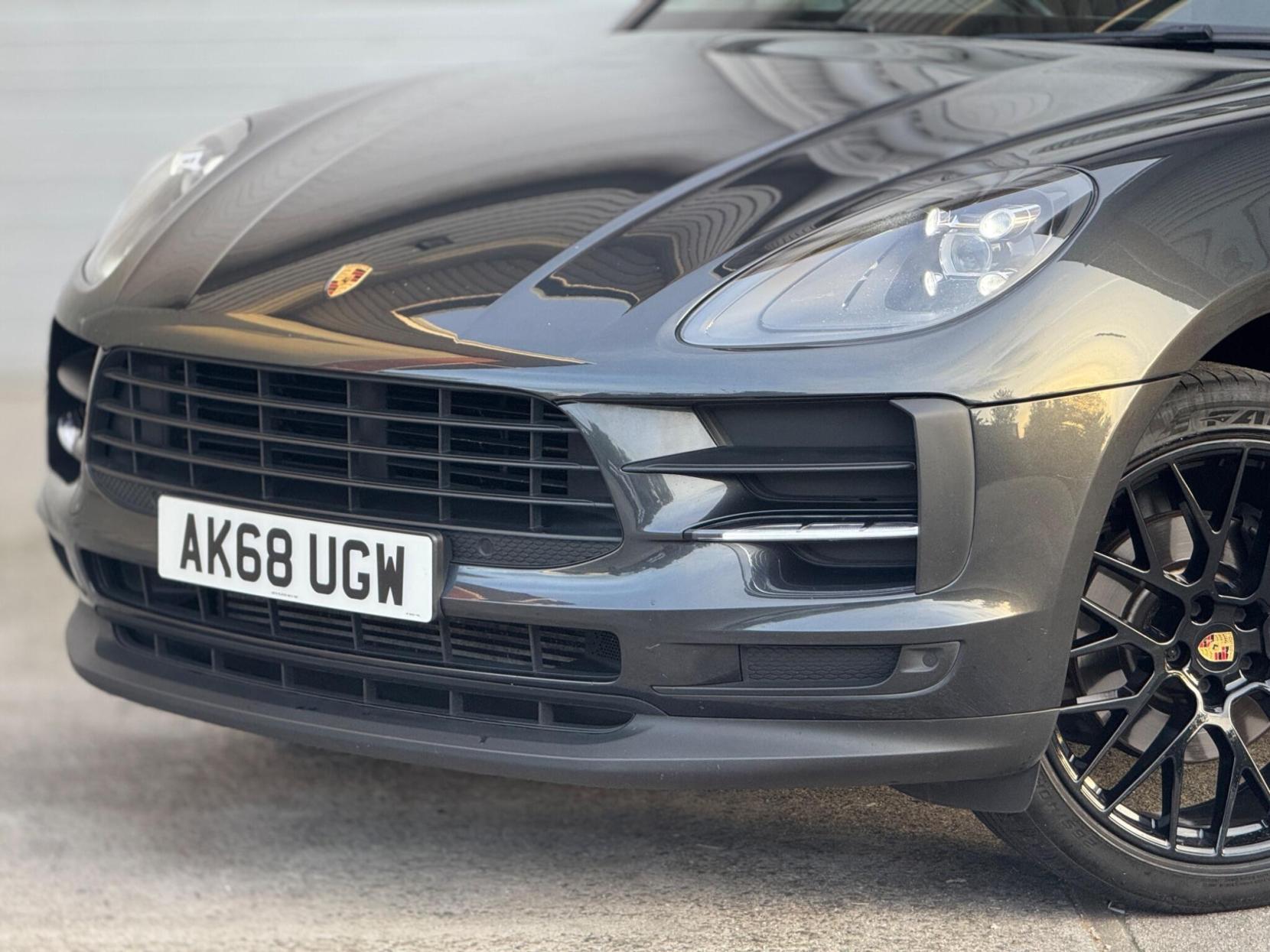 Porsche Macan 2.0T PDK 4WD Euro 6 (s/s) 5dr