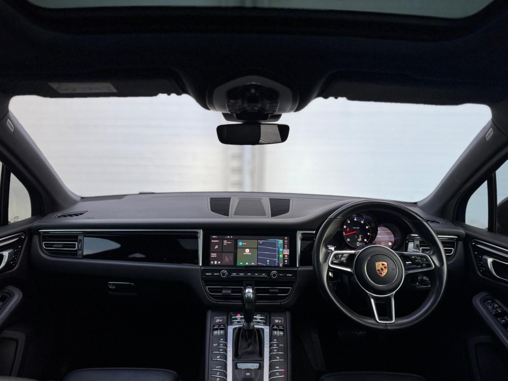 Porsche Macan 2.0T PDK 4WD Euro 6 (s/s) 5dr