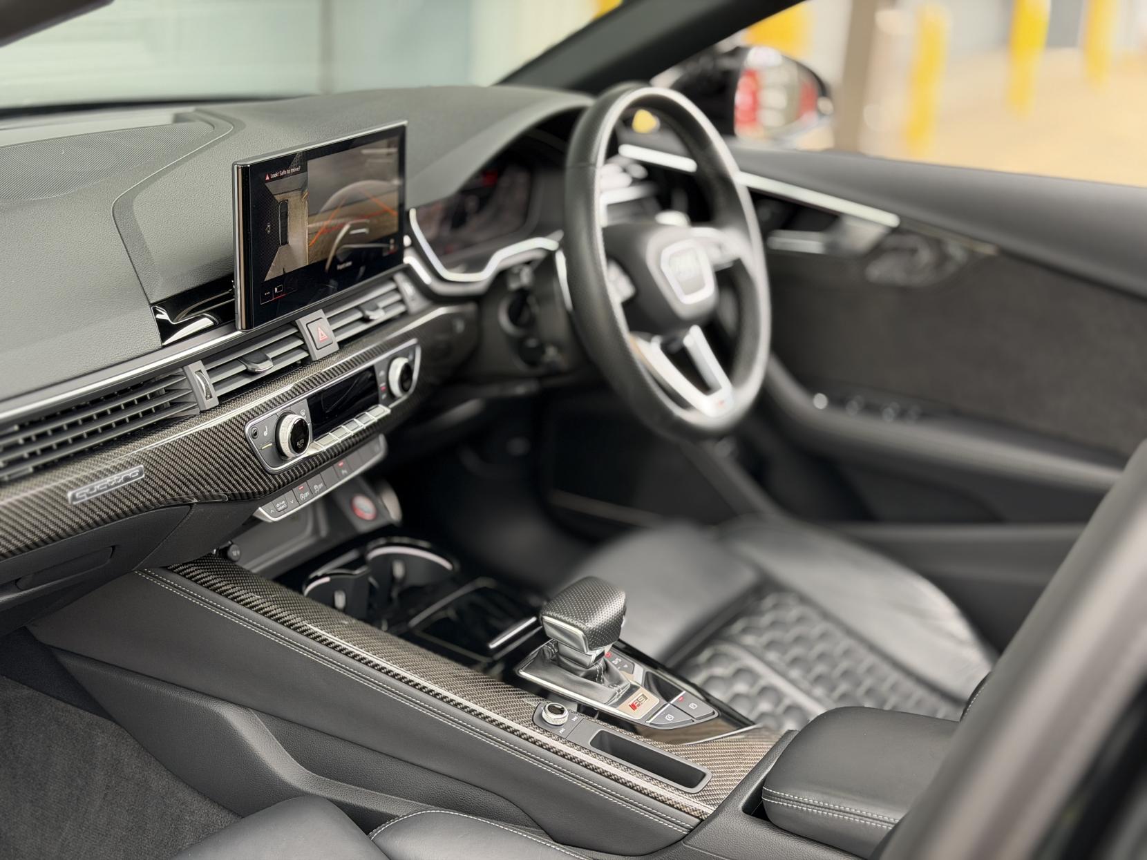 Audi RS4 Avant 2.9 TFSI V6 Carbon Black Estate 5dr Petrol Tiptronic quattro Euro 6 (s/s) (450 ps)