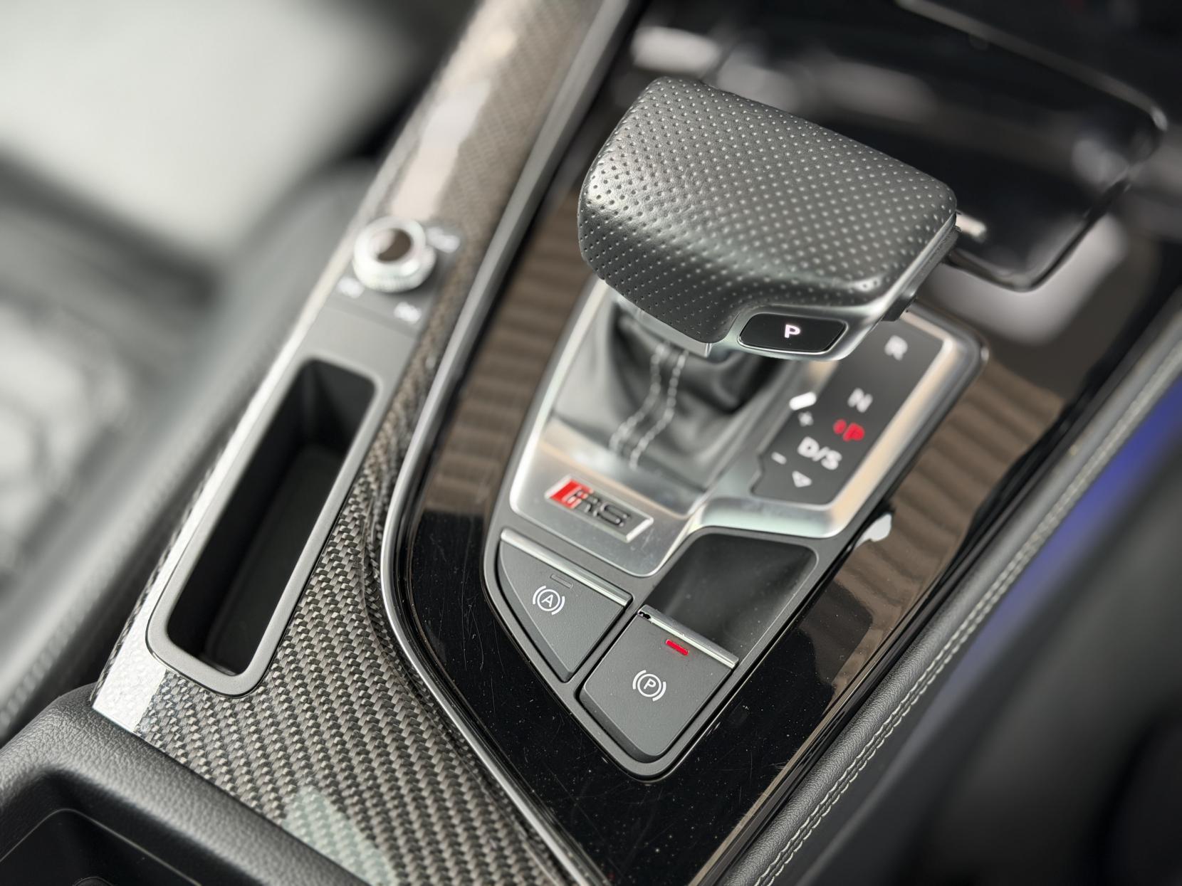 Audi RS4 Avant 2.9 TFSI V6 Carbon Black Estate 5dr Petrol Tiptronic quattro Euro 6 (s/s) (450 ps)