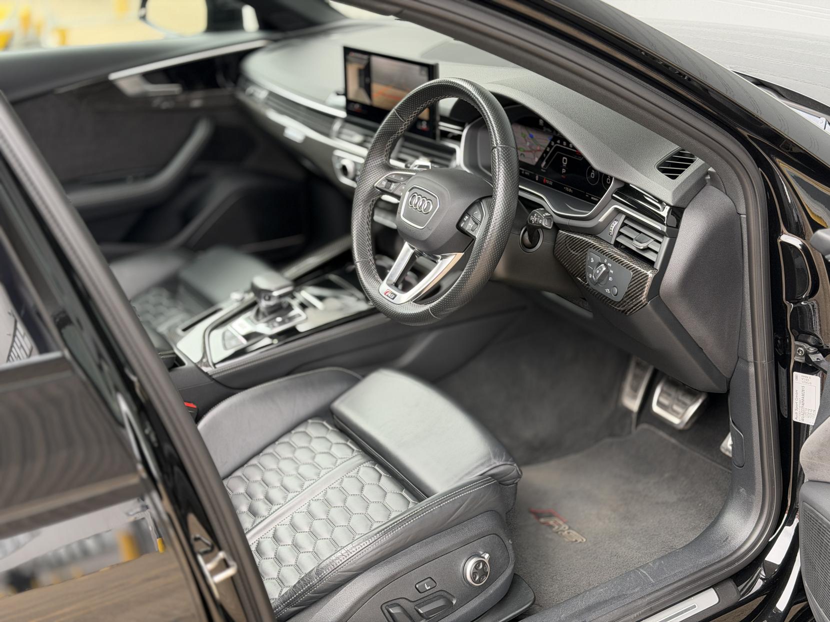 Audi RS4 Avant 2.9 TFSI V6 Carbon Black Estate 5dr Petrol Tiptronic quattro Euro 6 (s/s) (450 ps)