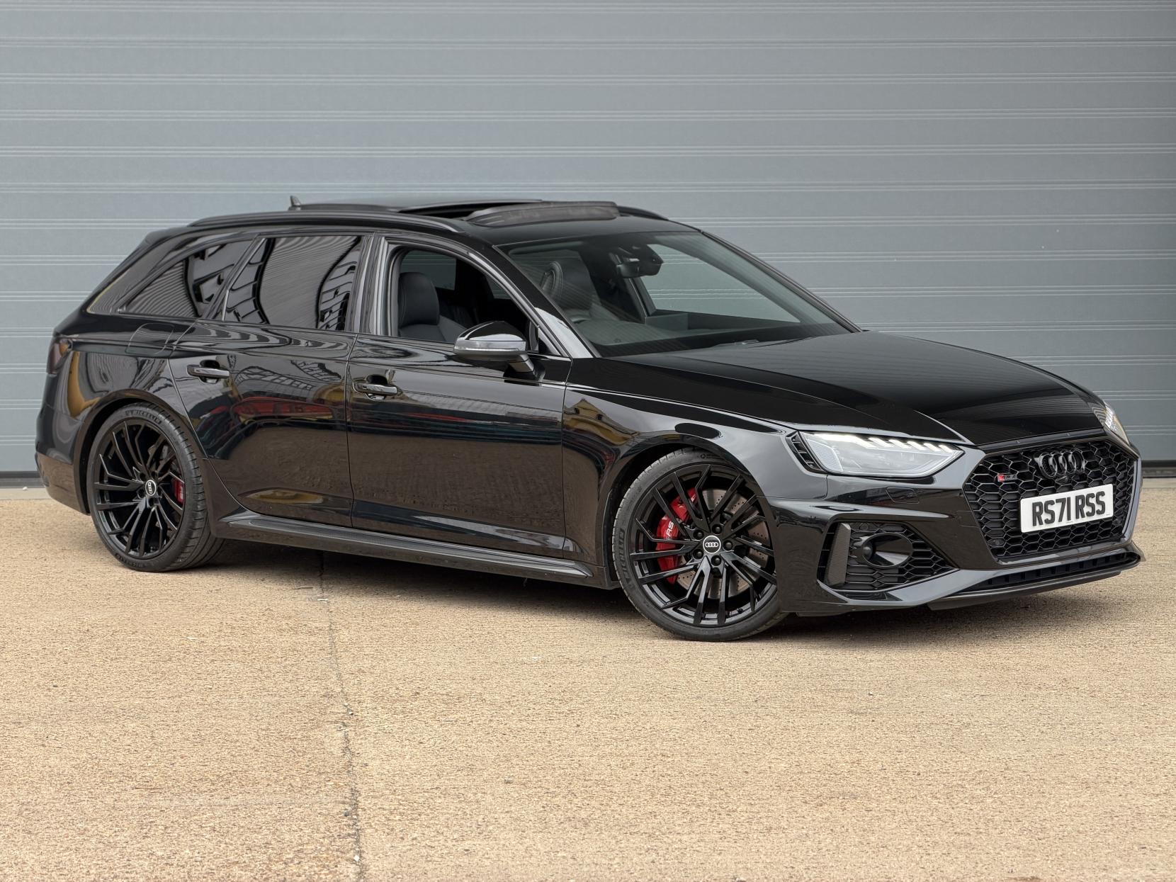 Audi RS4 Avant 2.9 TFSI V6 Carbon Black Estate 5dr Petrol Tiptronic quattro Euro 6 (s/s) (450 ps)