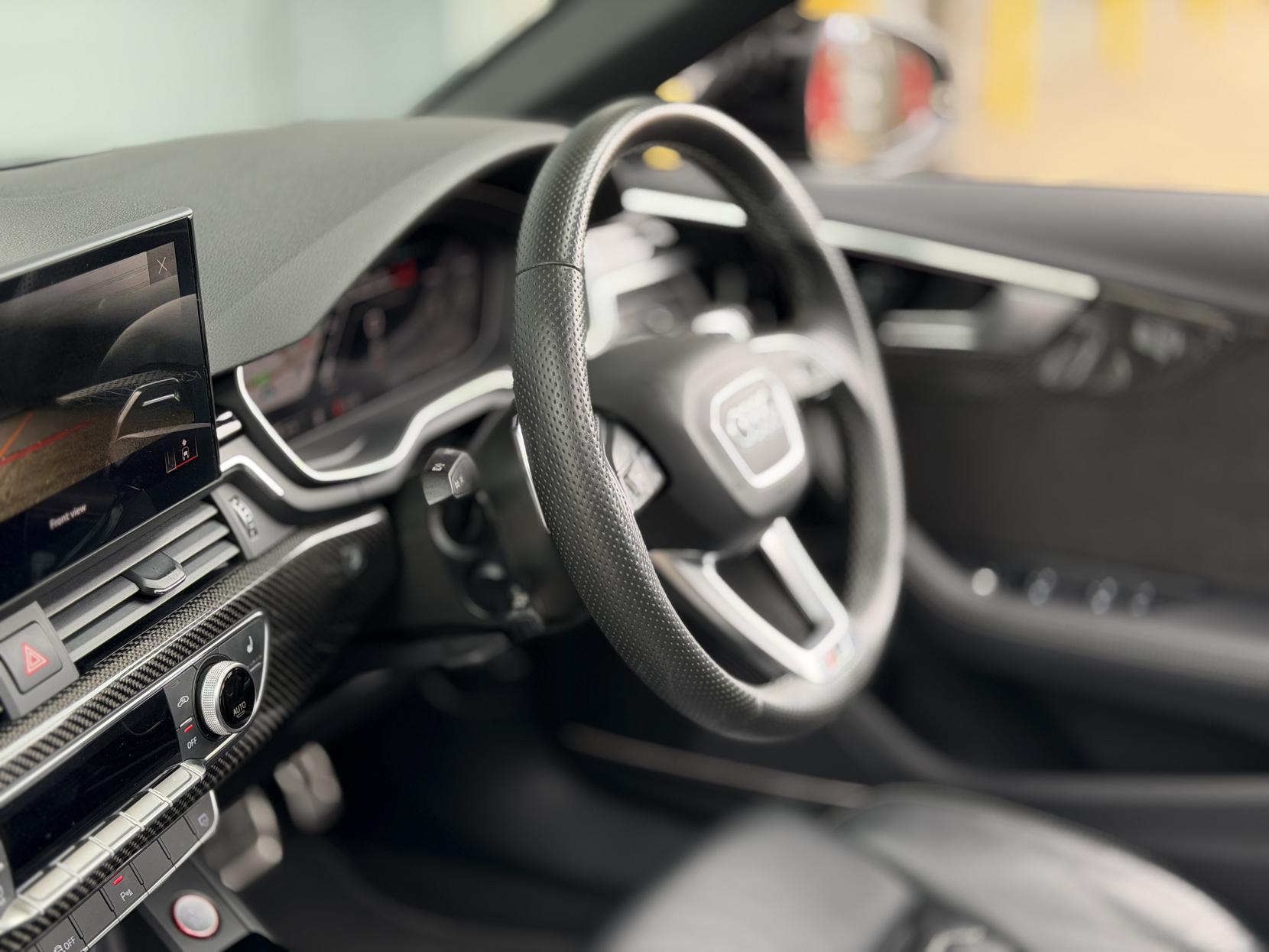 Audi RS4 Avant 2.9 TFSI V6 Carbon Black Estate 5dr Petrol Tiptronic quattro Euro 6 (s/s) (450 ps)