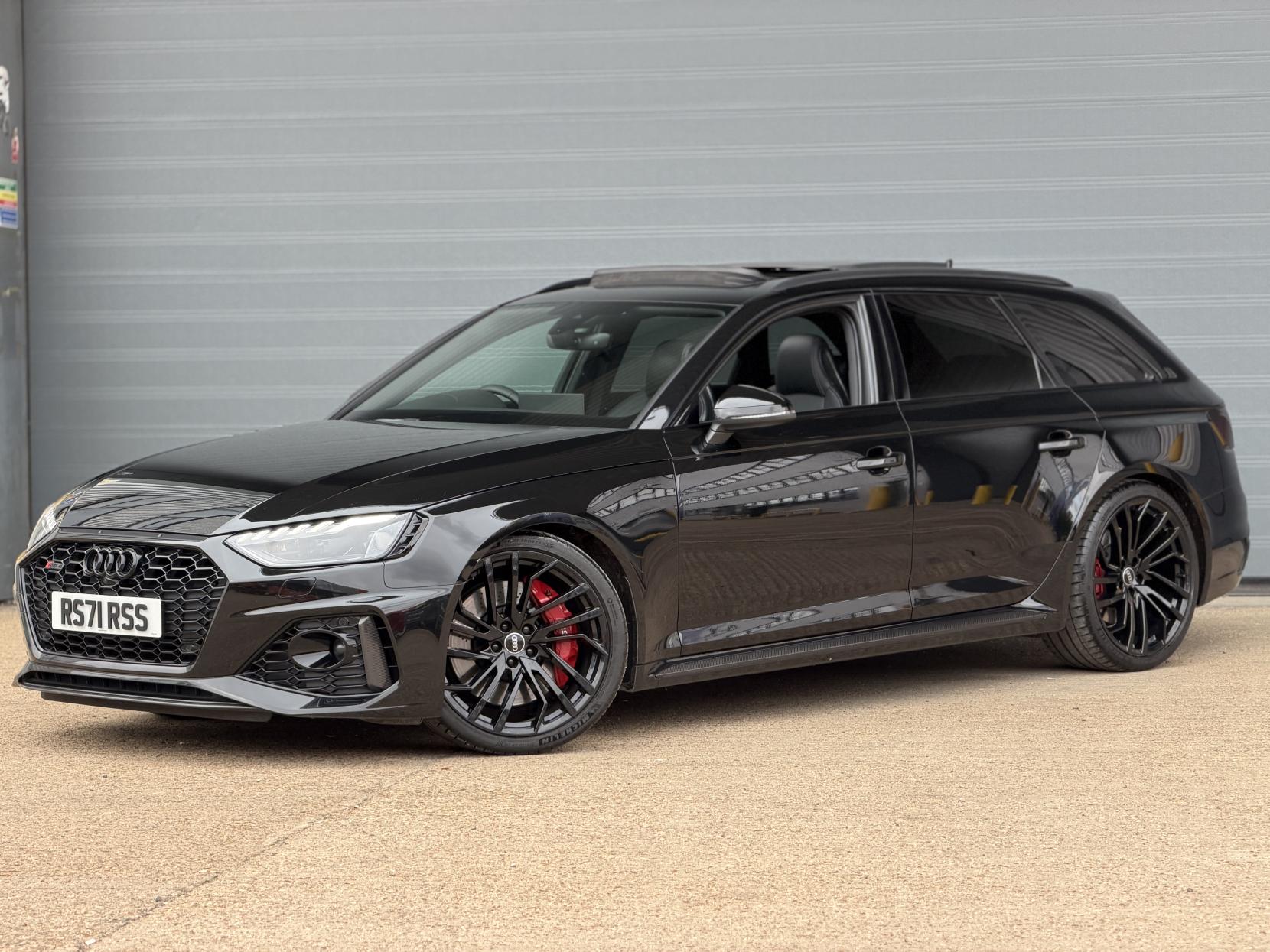 Audi RS4 Avant 2.9 TFSI V6 Carbon Black Estate 5dr Petrol Tiptronic quattro Euro 6 (s/s) (450 ps)