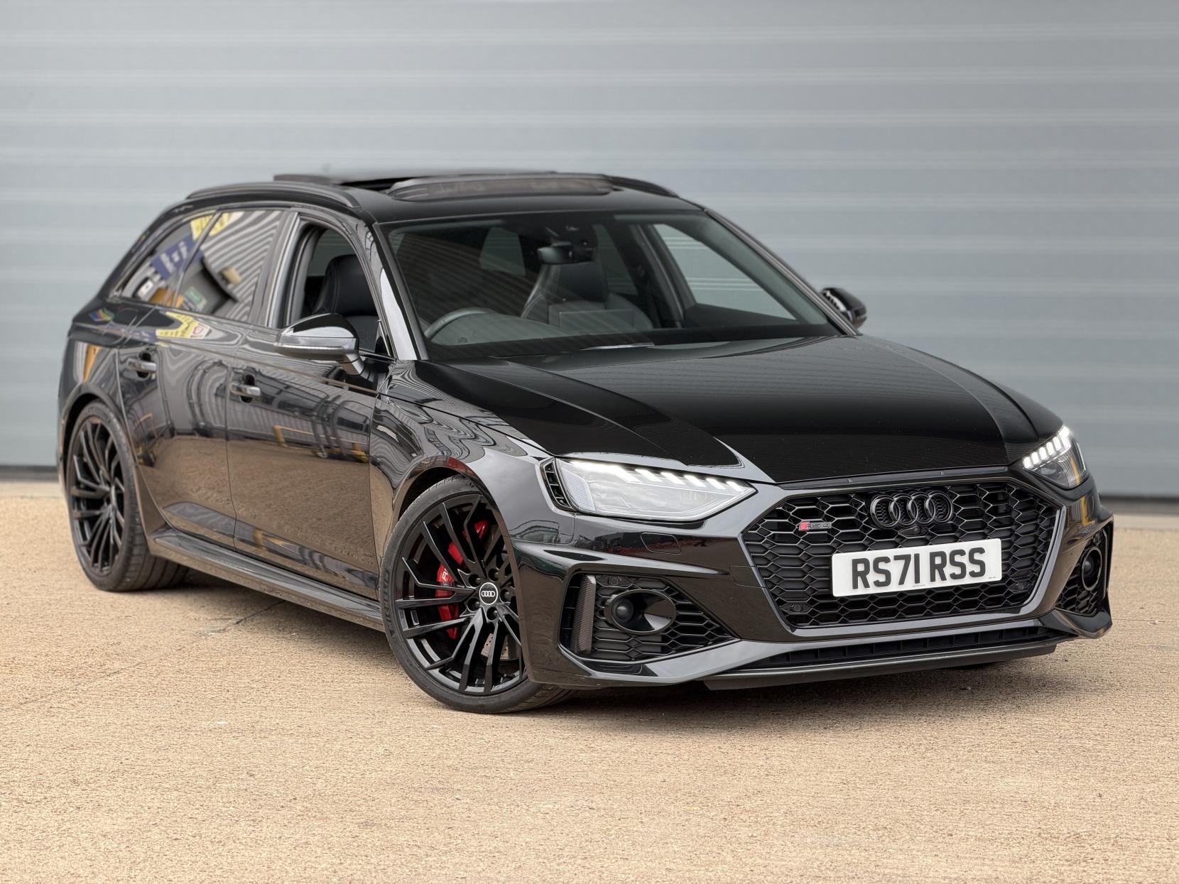 Audi RS4 Avant 2.9 TFSI V6 Carbon Black Estate 5dr Petrol Tiptronic quattro Euro 6 (s/s) (450 ps)