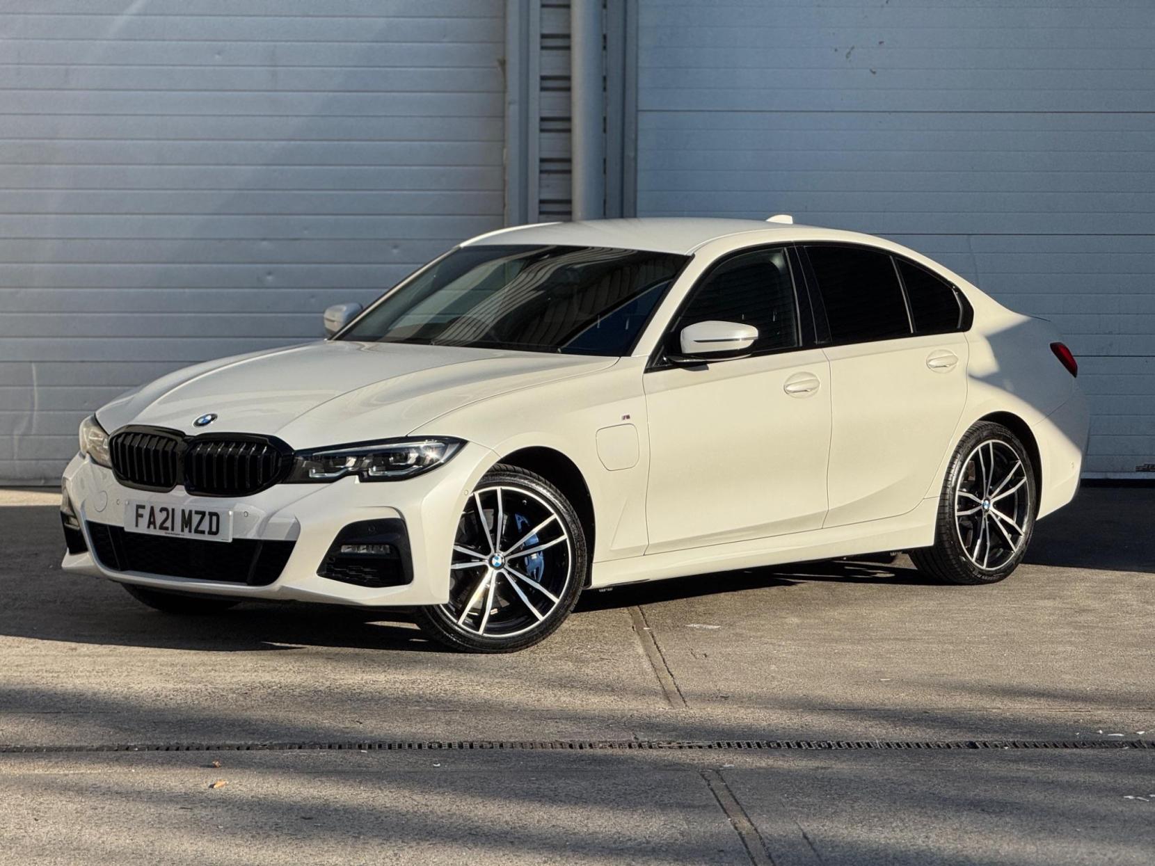 BMW 3 Series 2.0 330e 12kWh M Sport Auto xDrive Euro 6 (s/s) 4dr