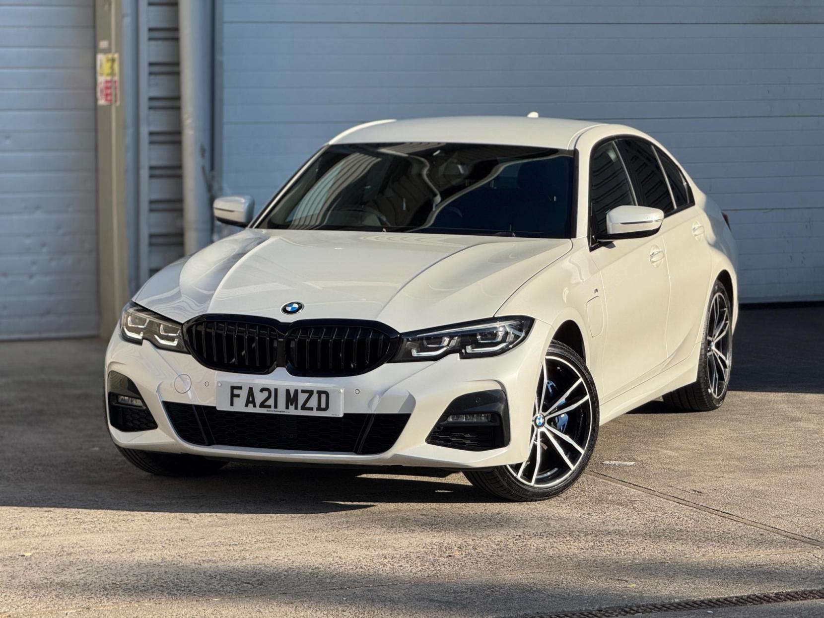BMW 3 Series 2.0 330e 12kWh M Sport Auto xDrive Euro 6 (s/s) 4dr
