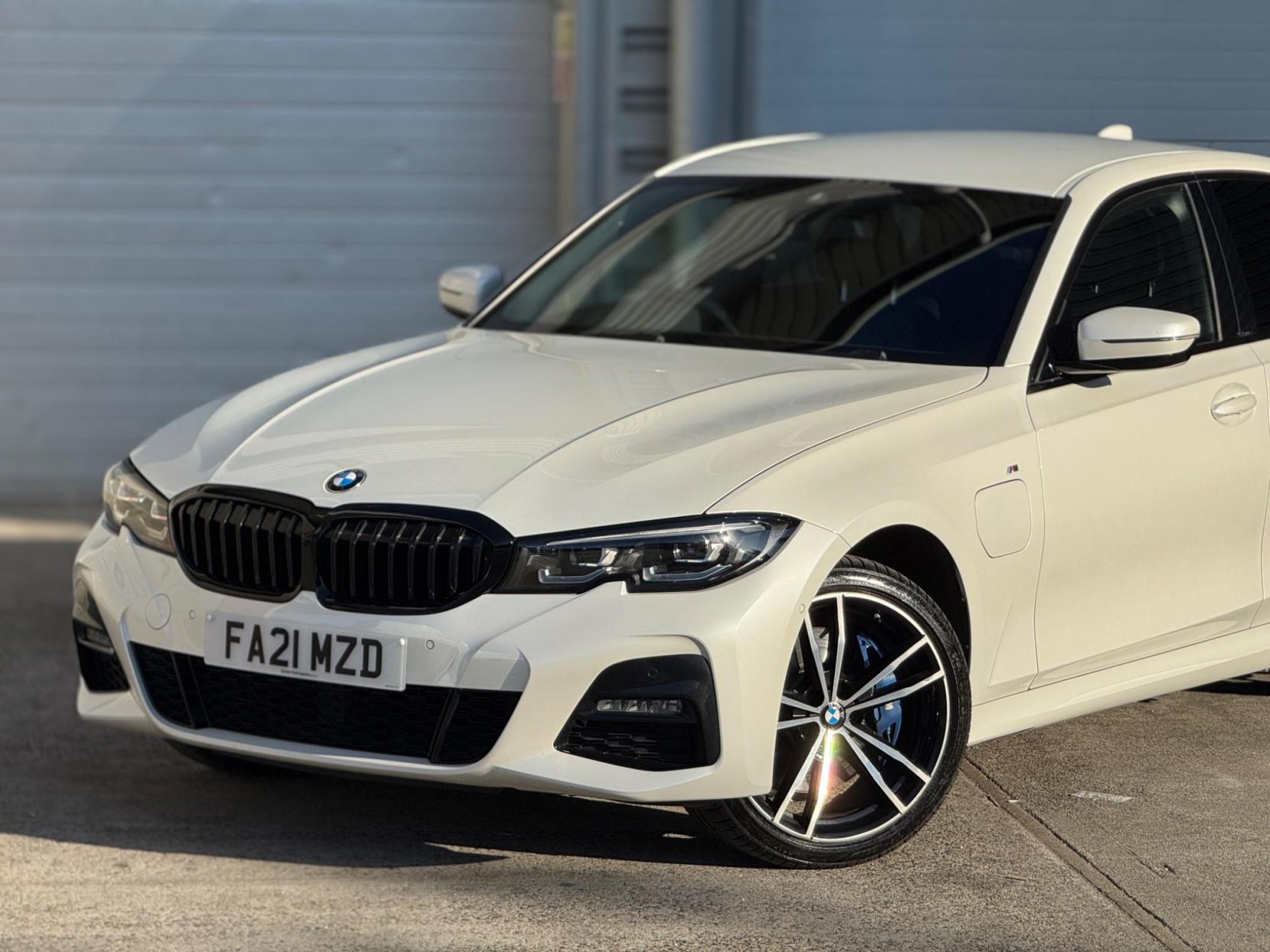 BMW 3 Series 2.0 330e 12kWh M Sport Auto xDrive Euro 6 (s/s) 4dr