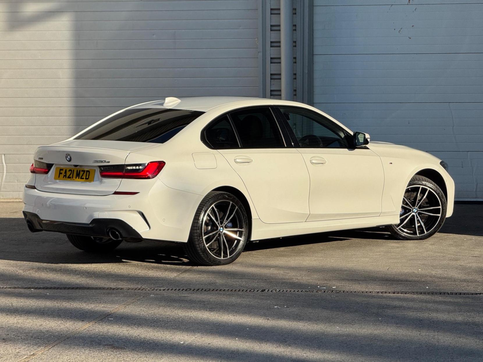 BMW 3 Series 2.0 330e 12kWh M Sport Auto xDrive Euro 6 (s/s) 4dr