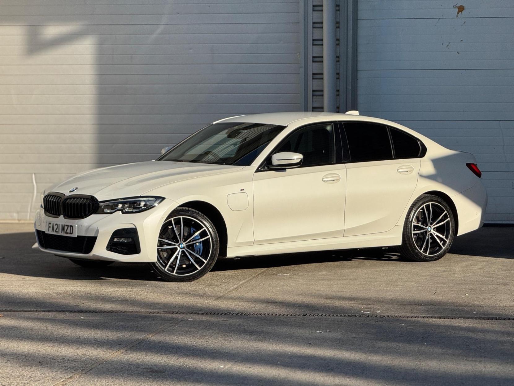 BMW 3 Series 2.0 330e 12kWh M Sport Auto xDrive Euro 6 (s/s) 4dr