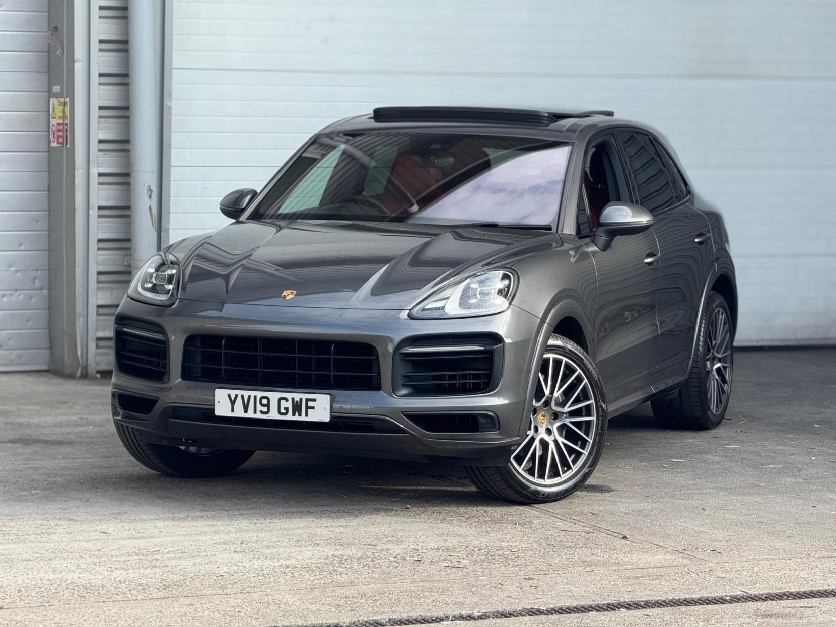 Porsche Cayenne 3.0T V6 TiptronicS 4WD Euro 6 (s/s) 5dr