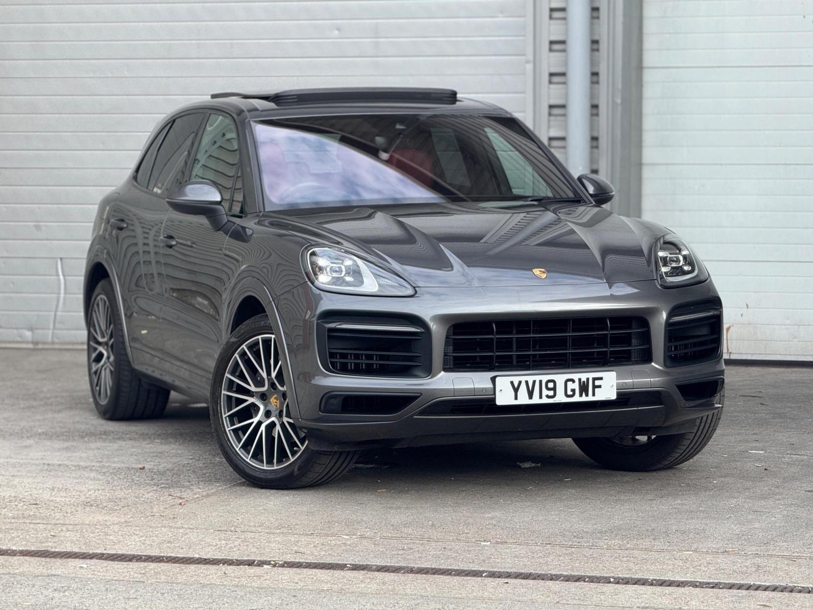 Porsche Cayenne 3.0T V6 TiptronicS 4WD Euro 6 (s/s) 5dr