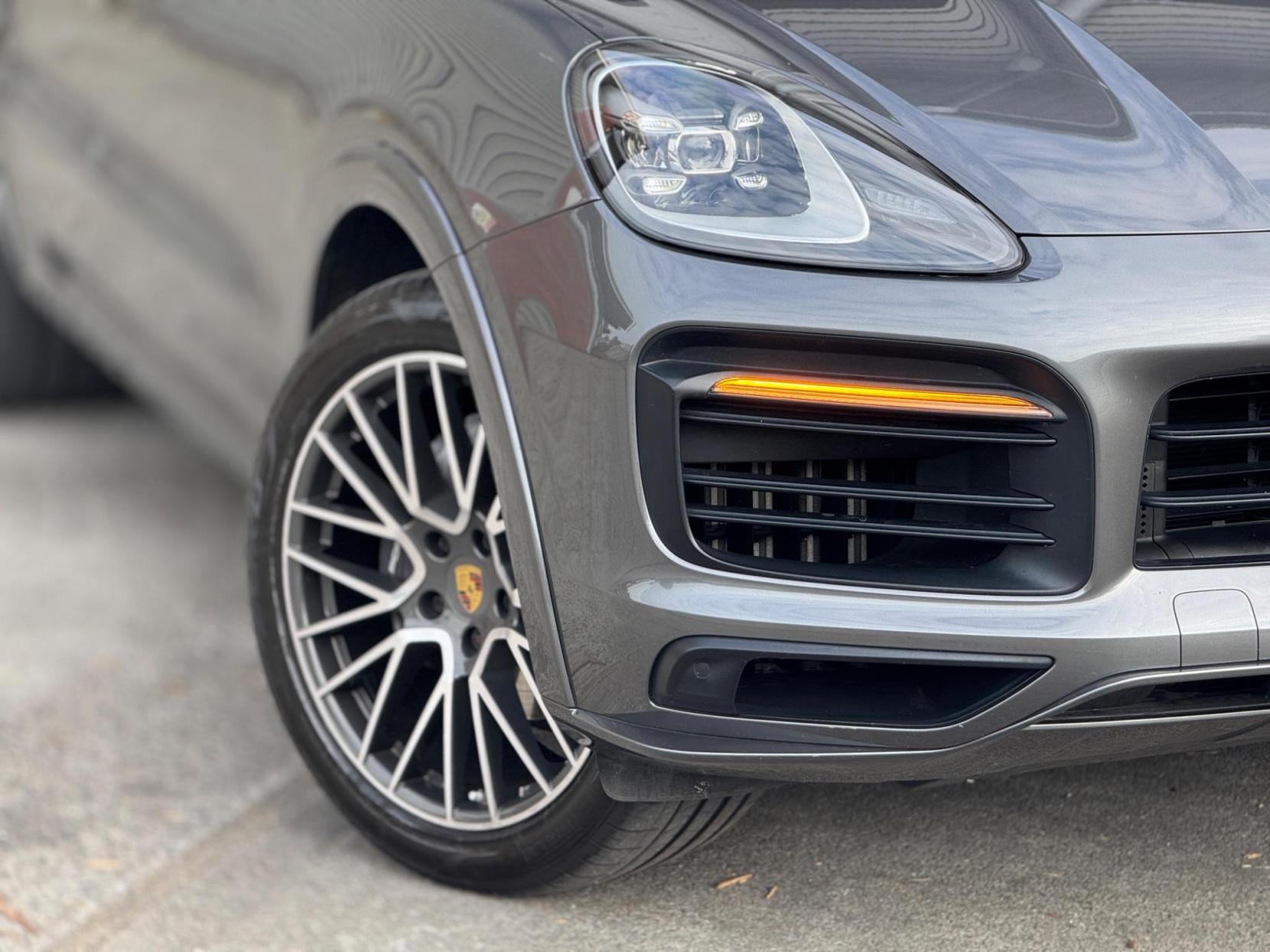 Porsche Cayenne 3.0T V6 TiptronicS 4WD Euro 6 (s/s) 5dr