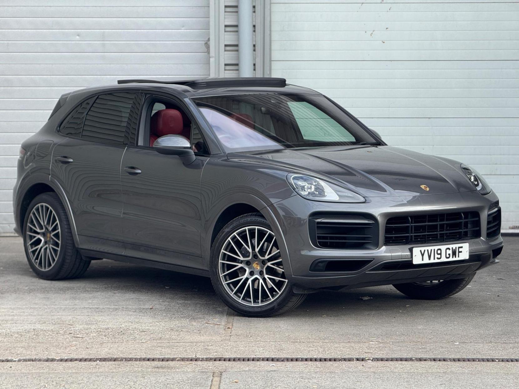 Porsche Cayenne 3.0T V6 TiptronicS 4WD Euro 6 (s/s) 5dr