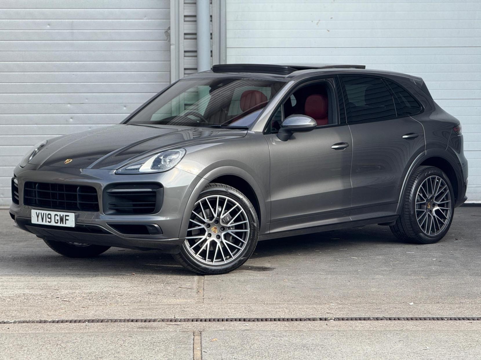 Porsche Cayenne 3.0T V6 TiptronicS 4WD Euro 6 (s/s) 5dr